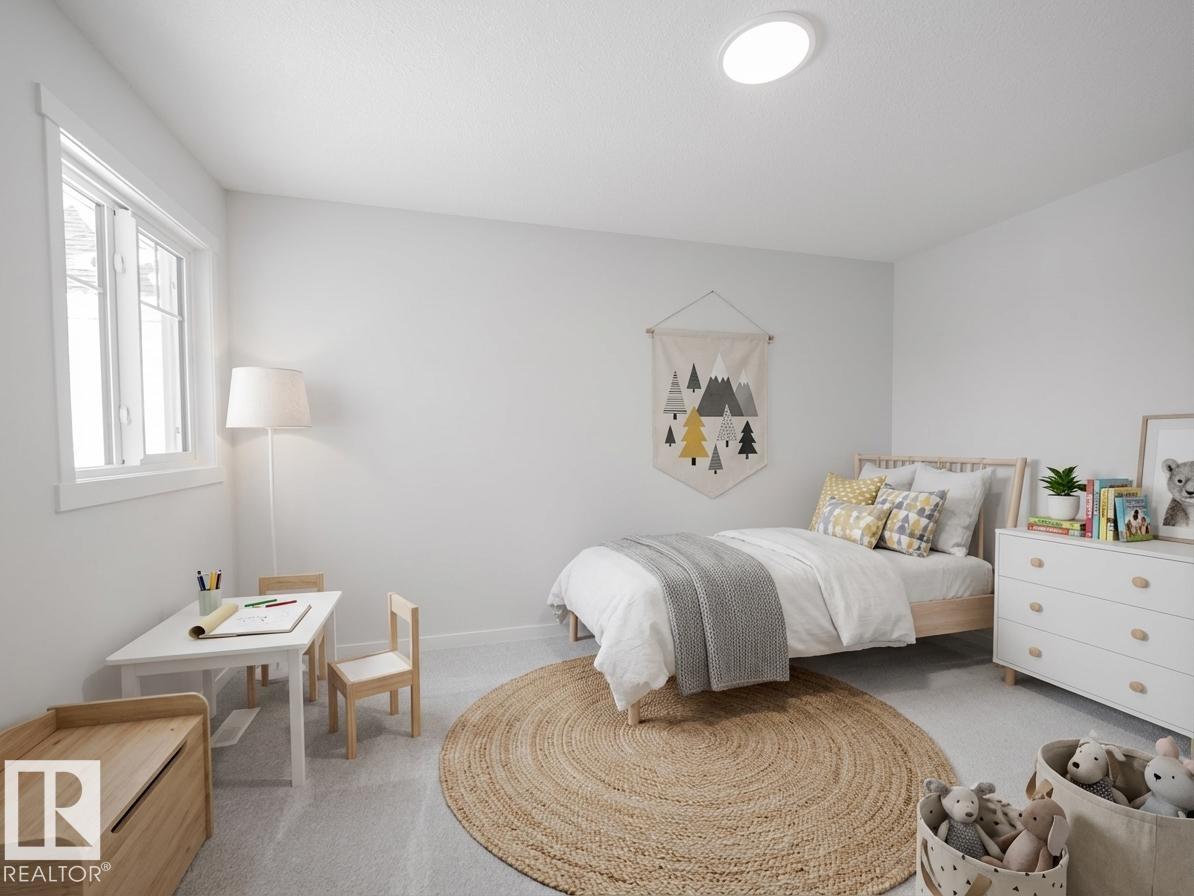 Photo 7 at 927 18 Avenue NW, Aster, Edmonton