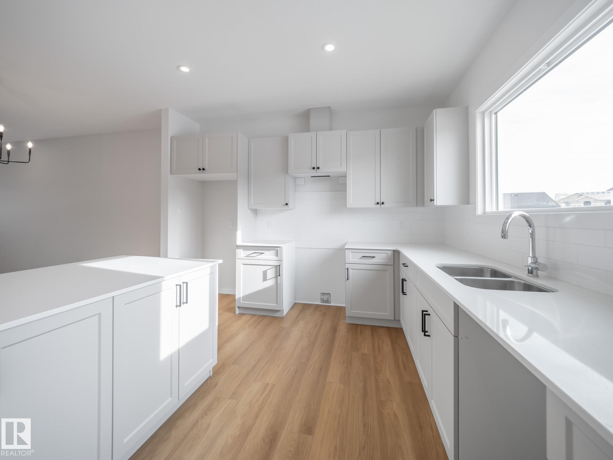 Photo 16 at 31 Nerine Crescent, North Ridge, St. Albert