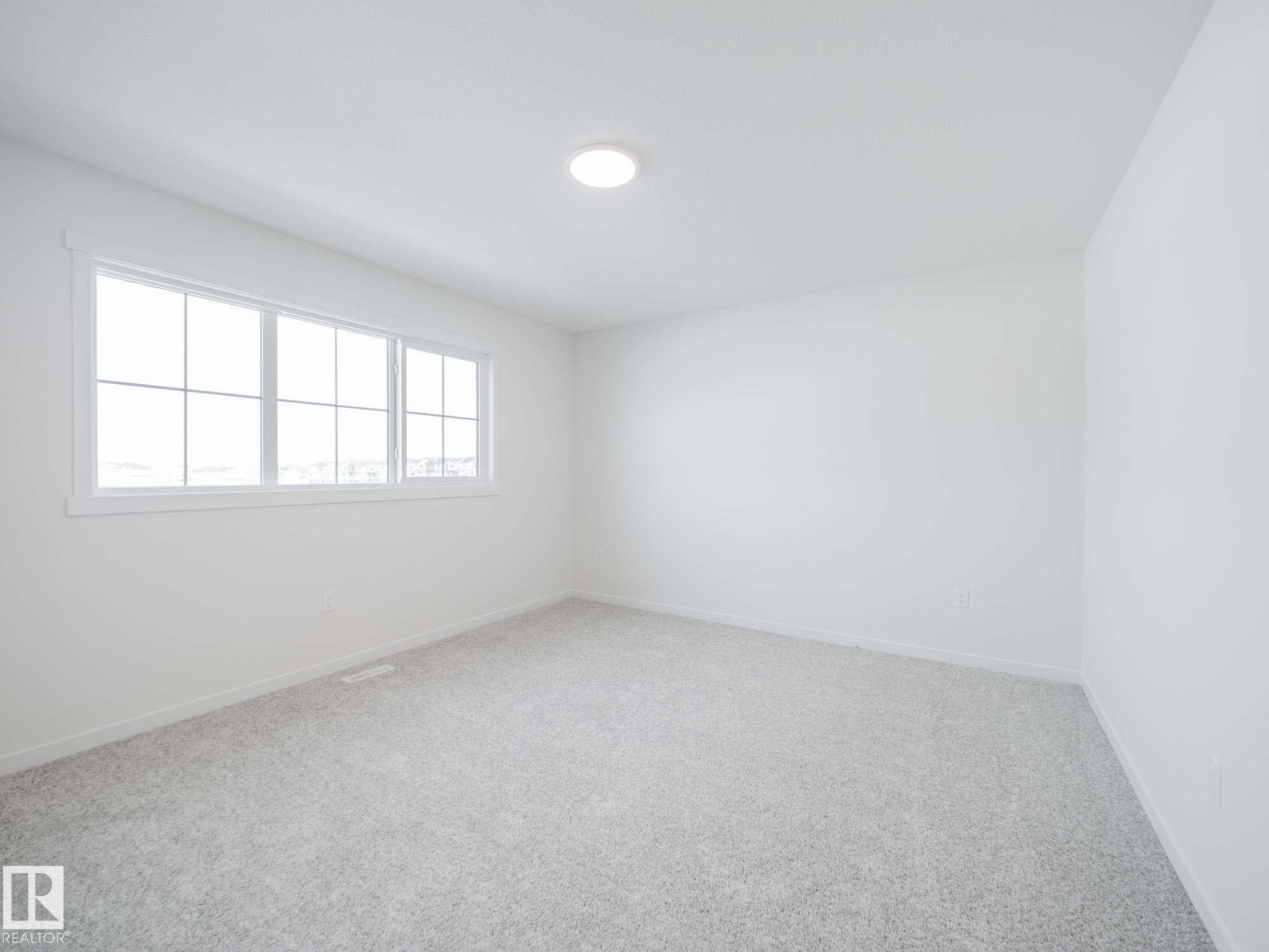 Photo 20 at 31 Nerine Crescent, North Ridge, St. Albert