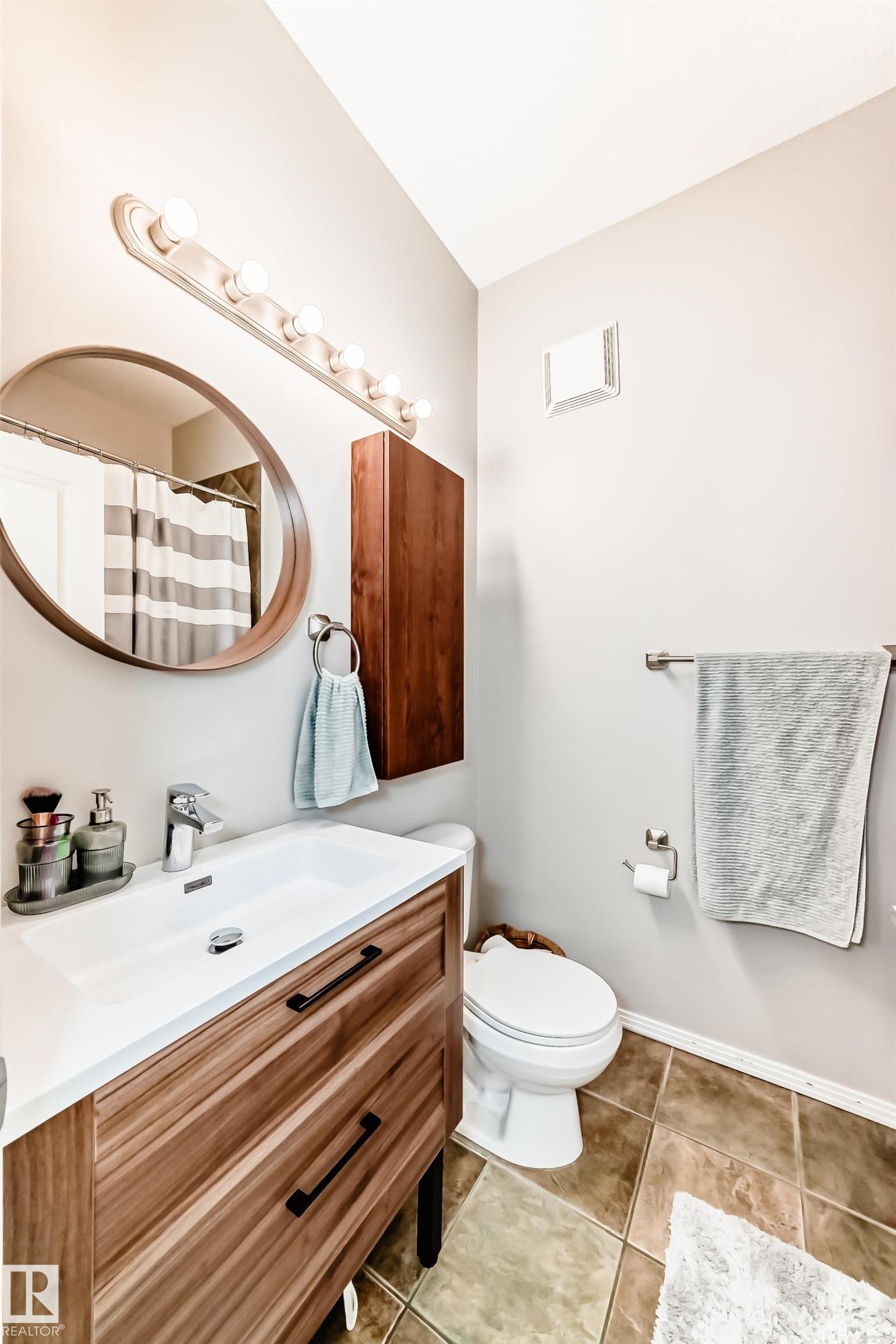 Photo 28 at 360 - 4823 104a Street NW, Empire Park, Edmonton