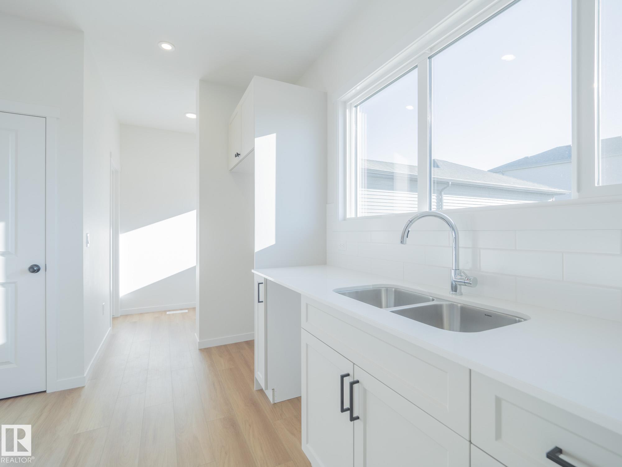 Photo 8 at 17218 4 Street NW, Marquis, Edmonton