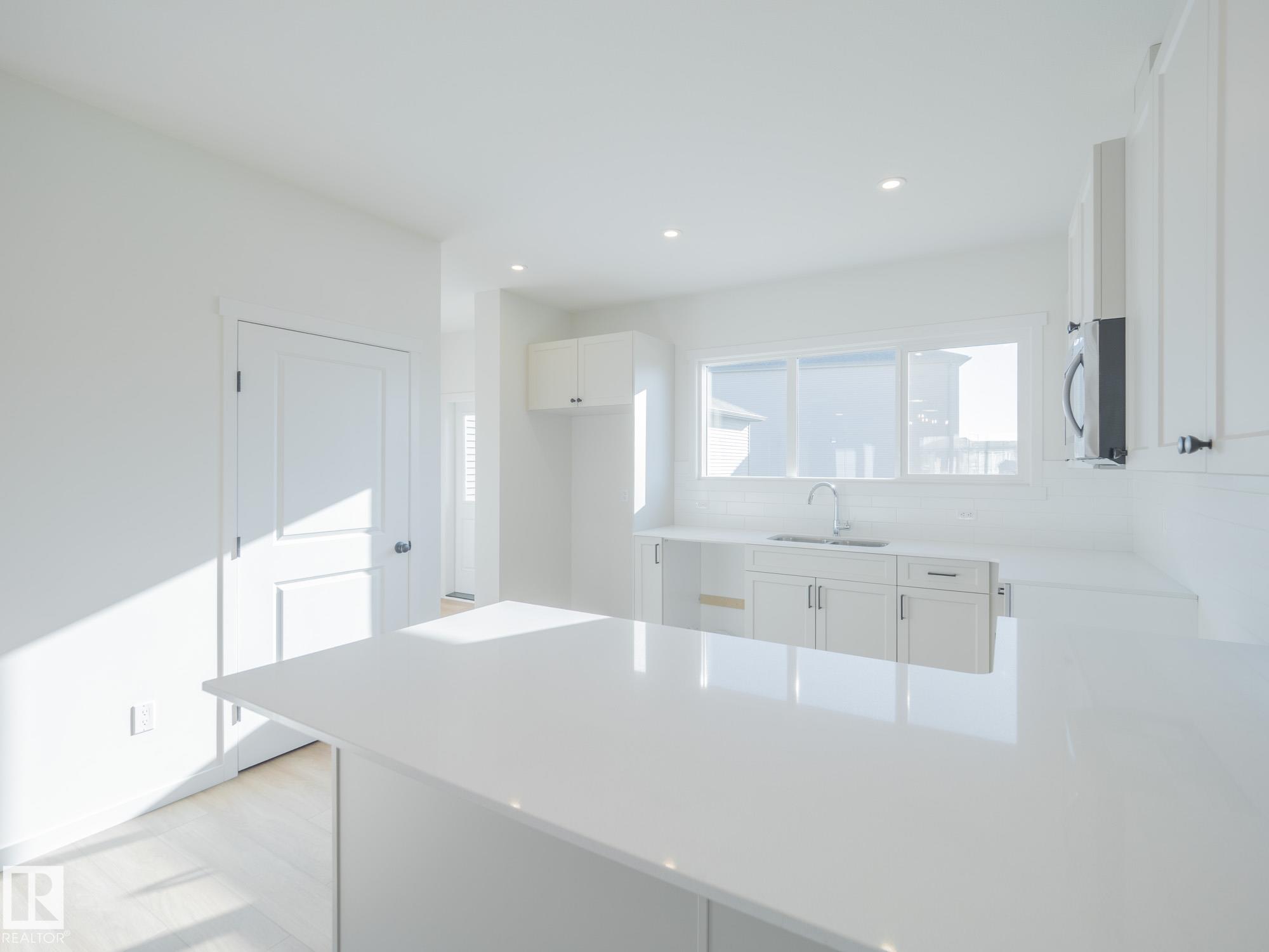 Photo 6 at 17227 4 Street NW, Marquis, Edmonton