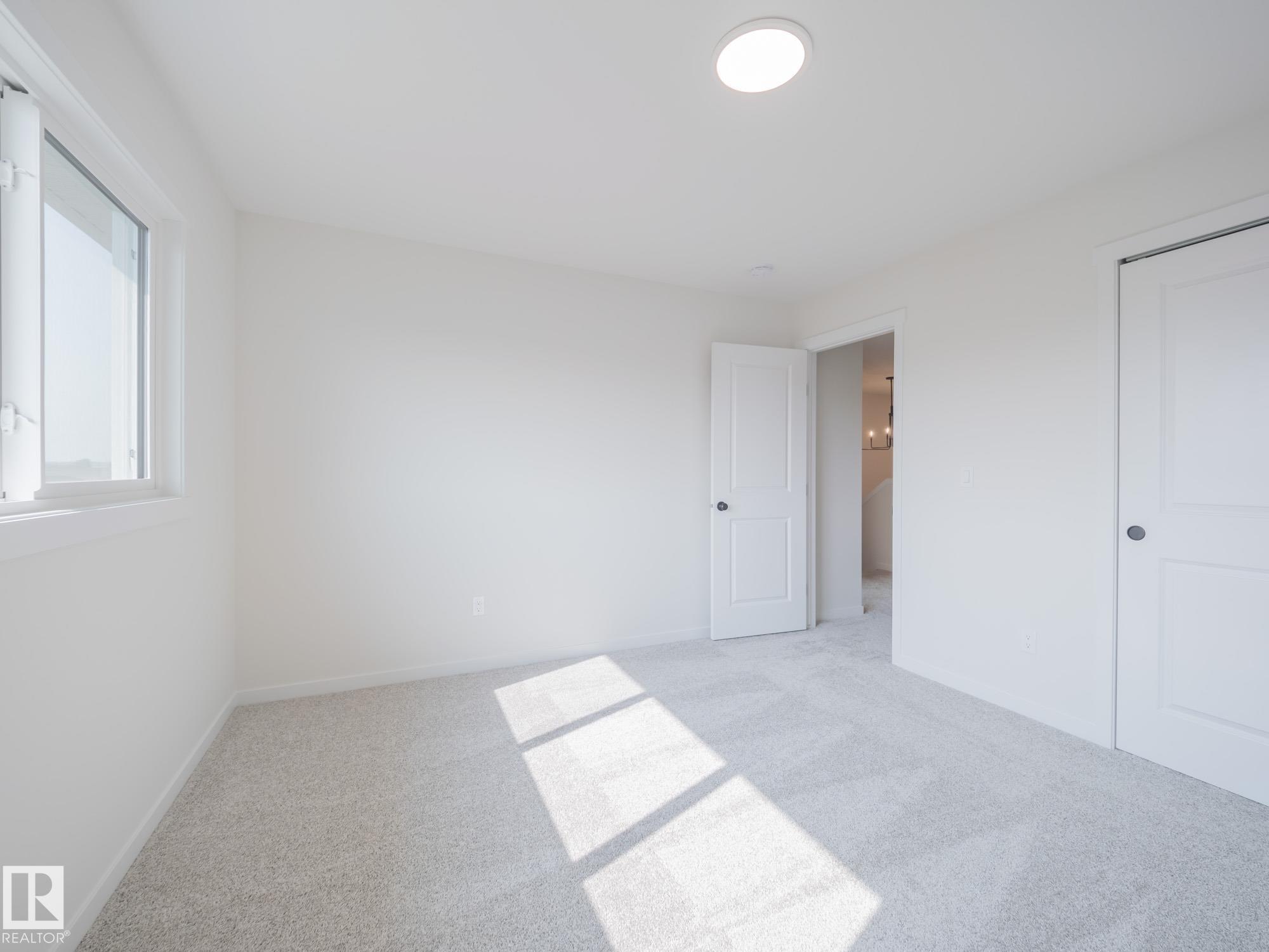 Photo 34 at 28 Nerine Crescent, North Ridge, St. Albert