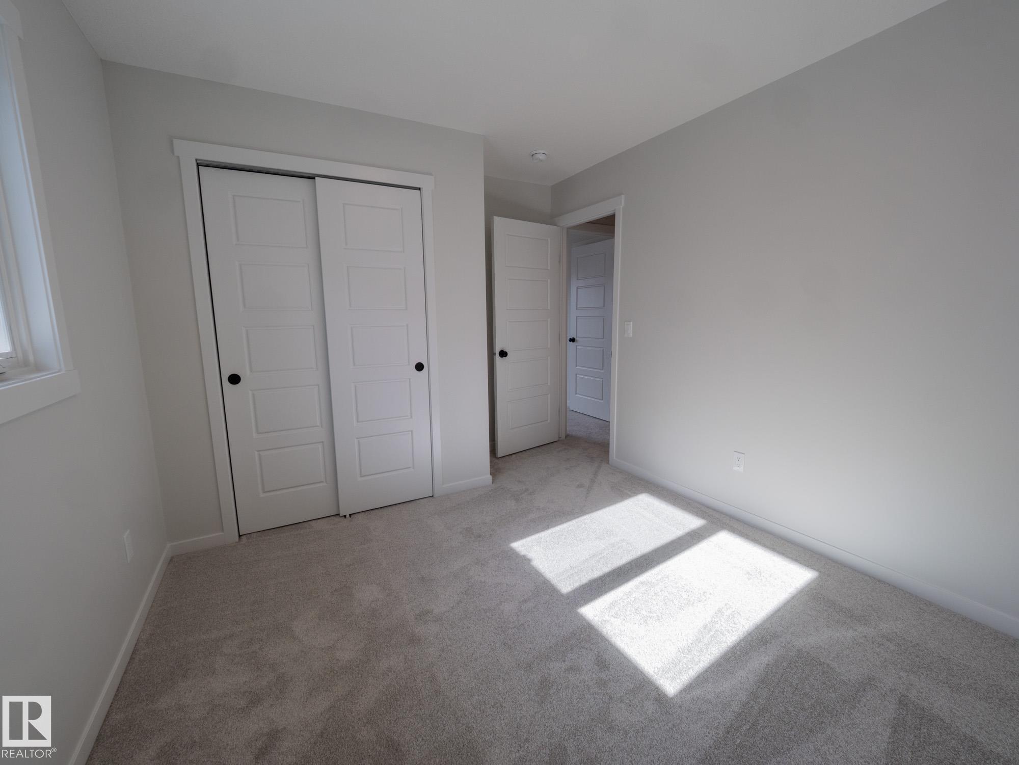 Photo 44 at 947 18 Avenue NW, Aster, Edmonton