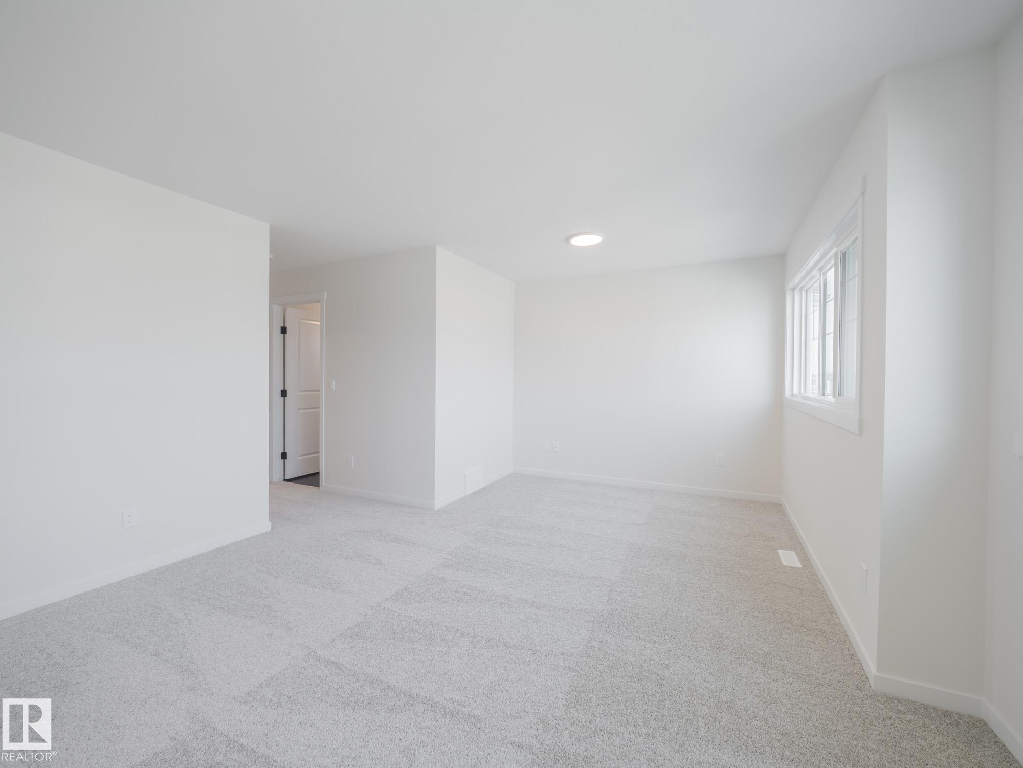 Photo 25 at 6965 176a Avenue NW, Crystallina Nera East, Edmonton