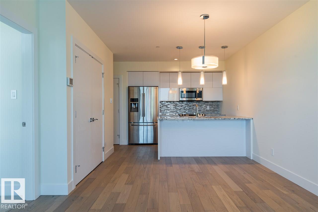 Photo 13 at 401 - 11969 Jasper Avenue NW, Wîhkwêntôwin, Edmonton