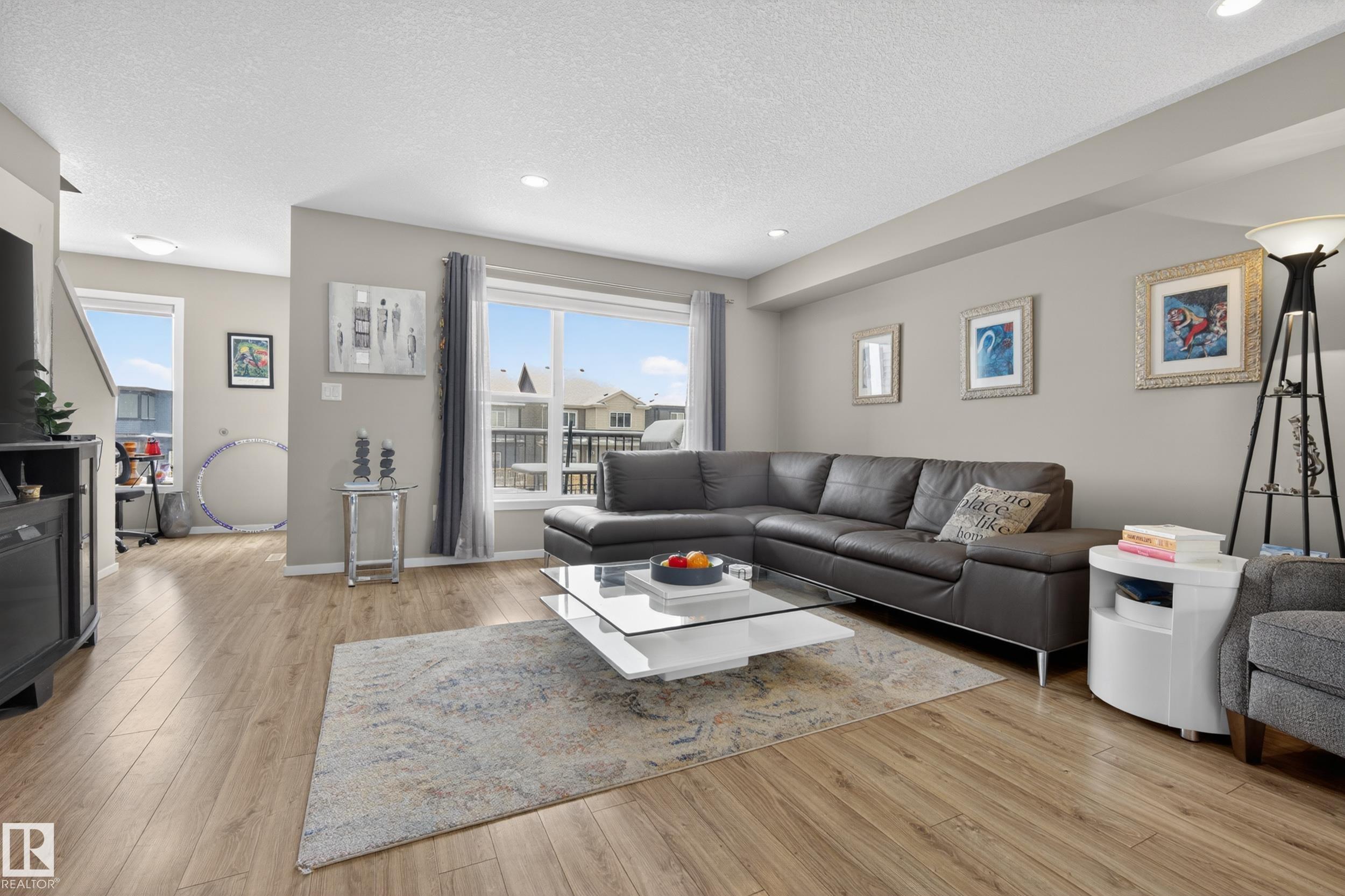 Photo 11 at 32 - 1075 Rosenthal Boulevard NW, Rosenthal, Edmonton