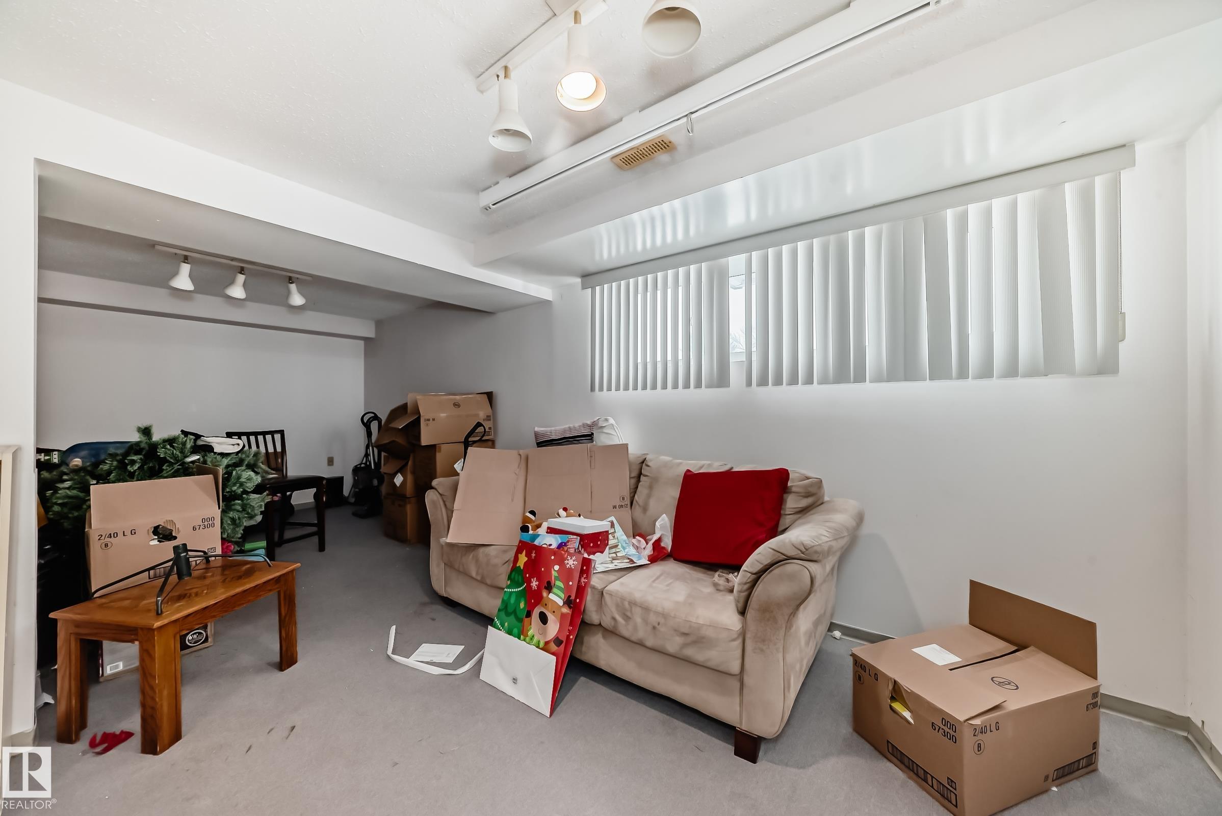 Photo 26 at 1591 Knottwood Road N NW, Ekota, Edmonton