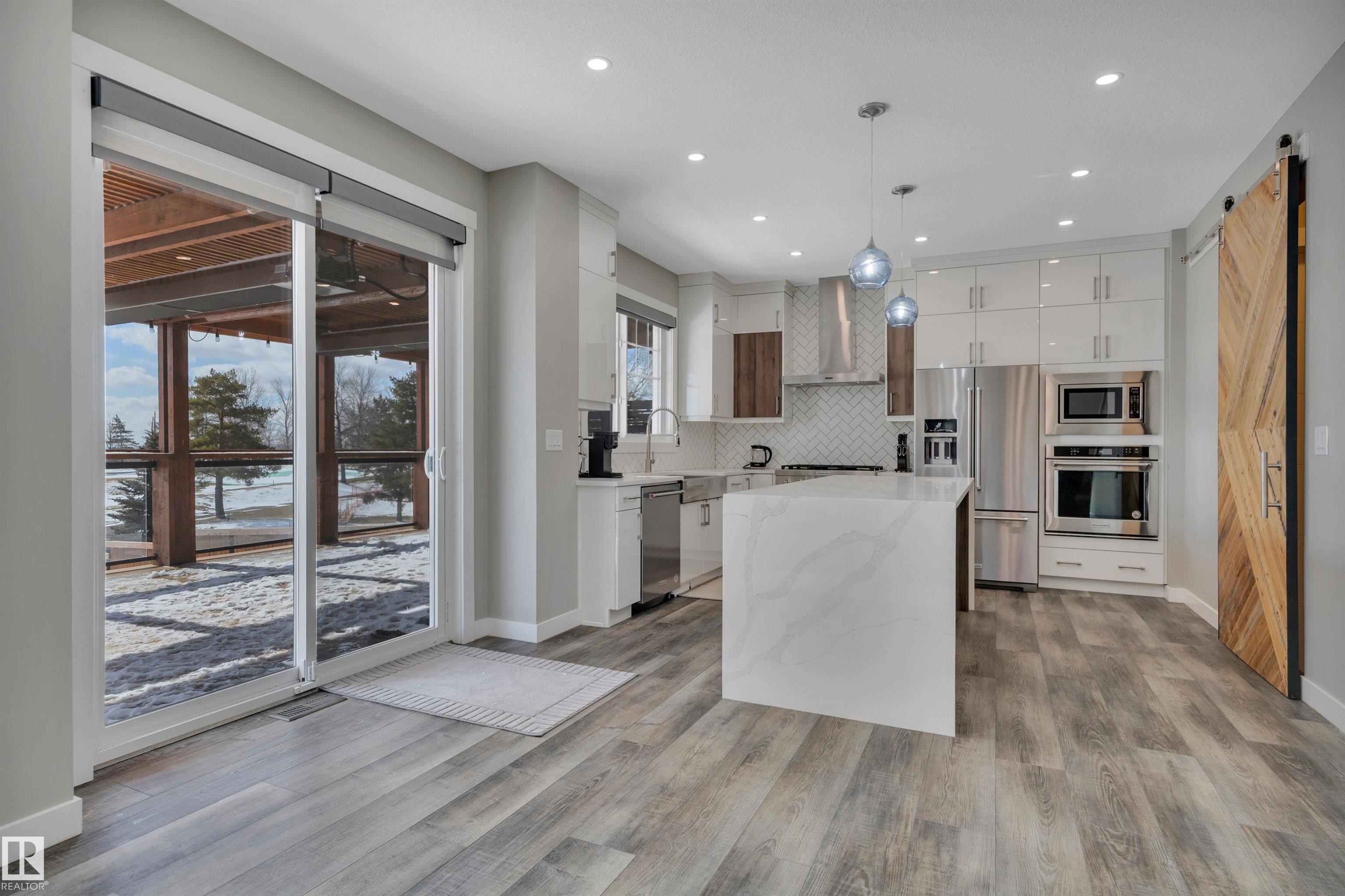 Photo 13 at 15 Promenade point(e), Coloniale Estates, Beaumont