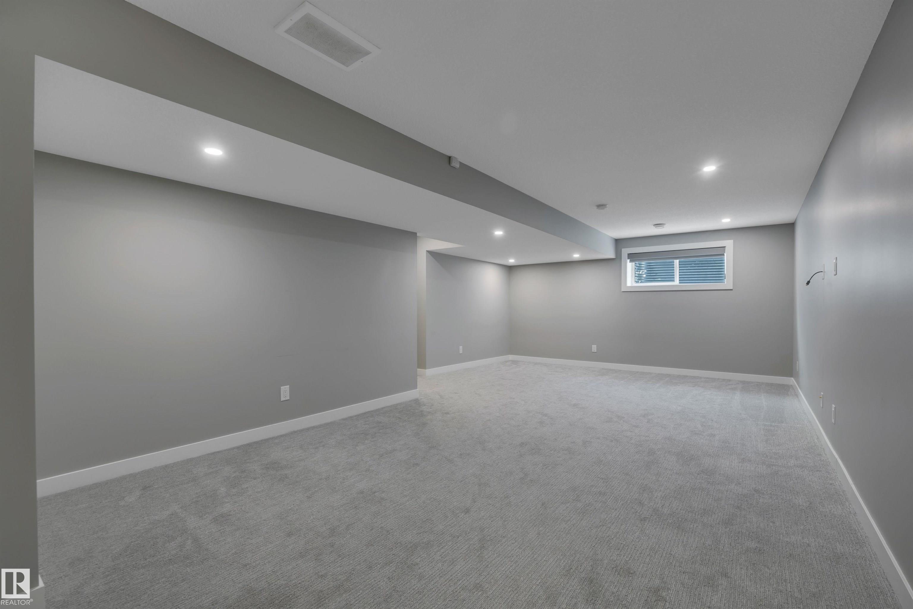 Photo 46 at 15 Promenade point(e), Coloniale Estates, Beaumont