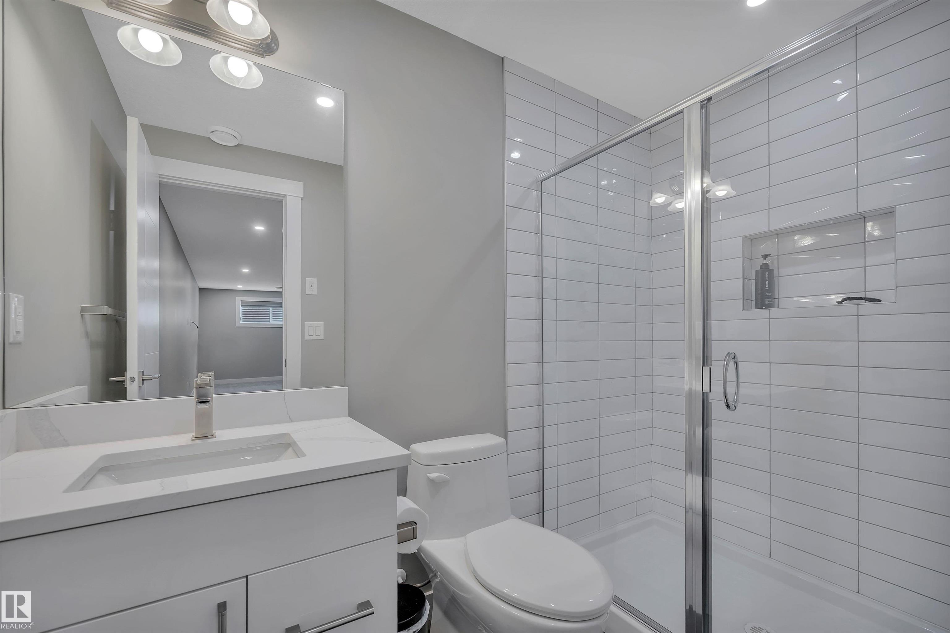 Photo 47 at 15 Promenade point(e), Coloniale Estates, Beaumont