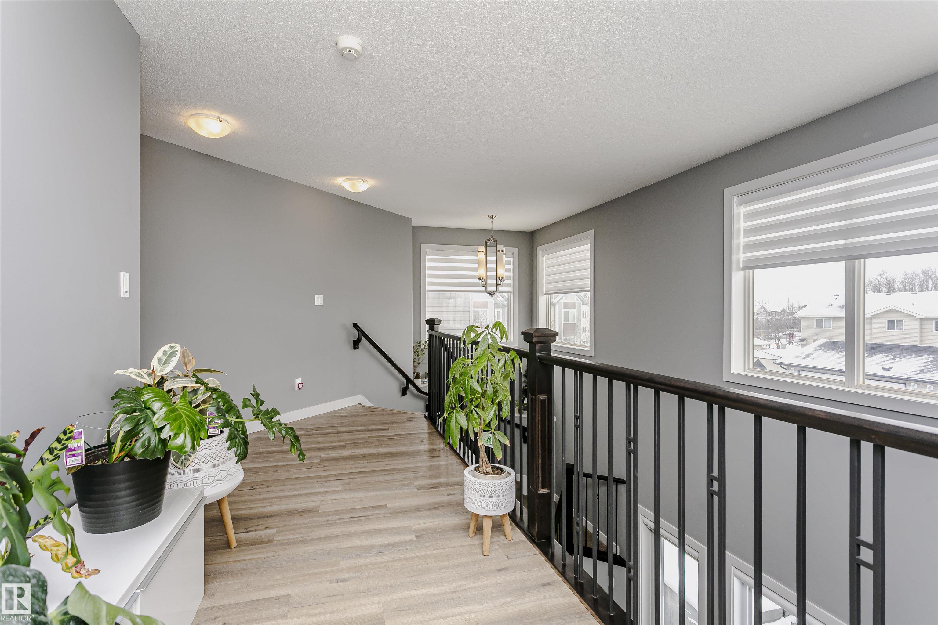https://zimg.paragon.ice.com/ParagonImages/Property/PM/RAE/225395868/42/0/0/30305556ab5fcffba97cdf7b3bca62a9/1/b45a0679a868aaa8de31758dc3bea9a0/225395868-d3ae1d32-aed2-40ff-9aed-25a670a5576d.JPG