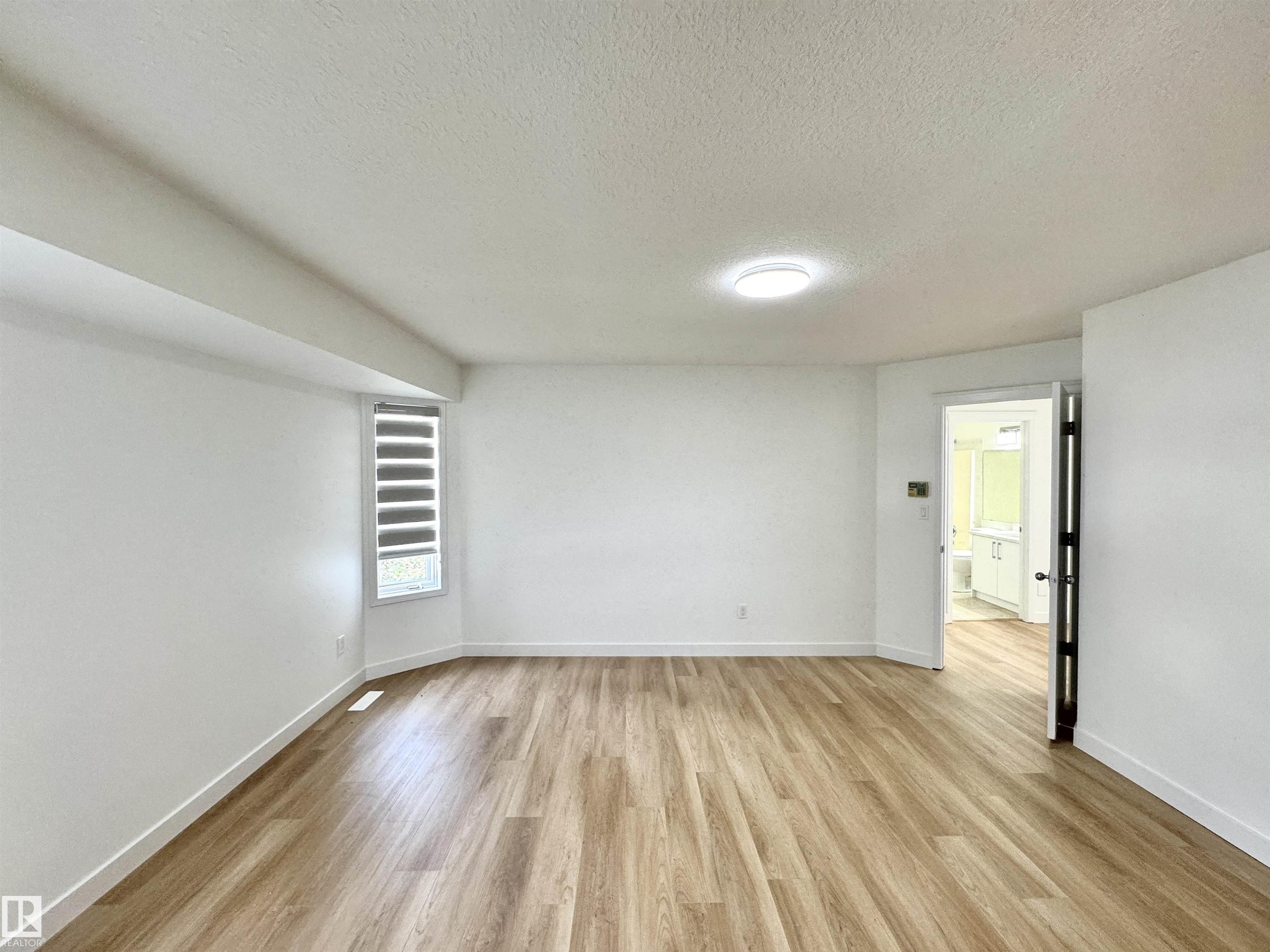 Photo 42 at 2908 44a Avenue NW, Larkspur, Edmonton