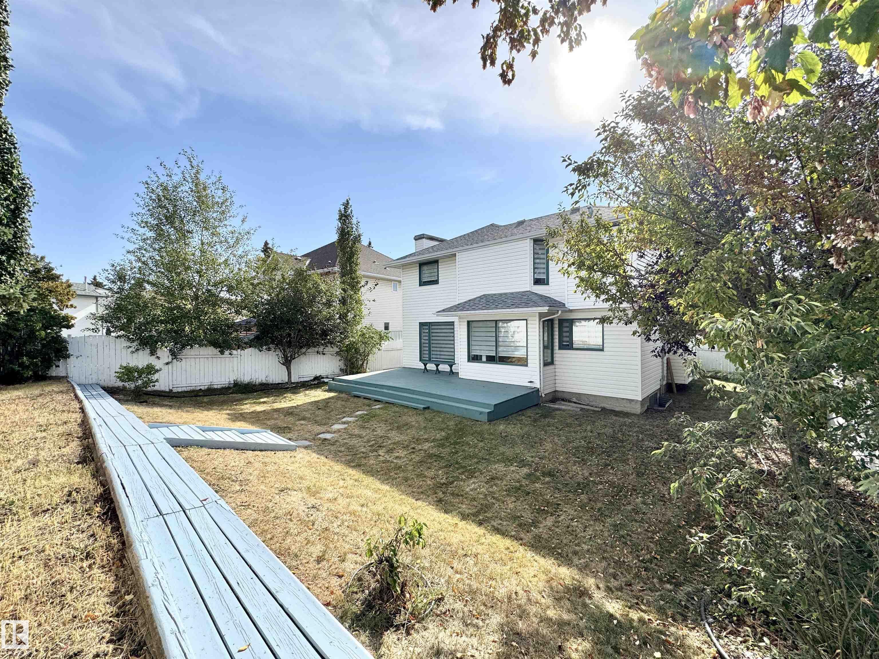 Photo 7 at 2908 44a Avenue NW, Larkspur, Edmonton