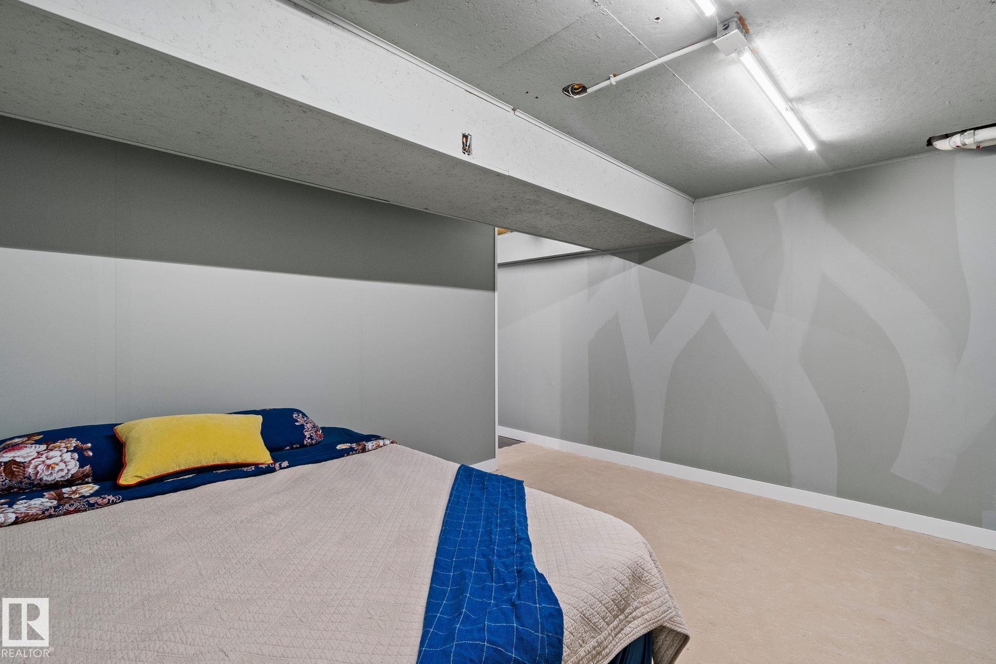 Photo 35 at 209 Village On The Green green NW, York, Edmonton