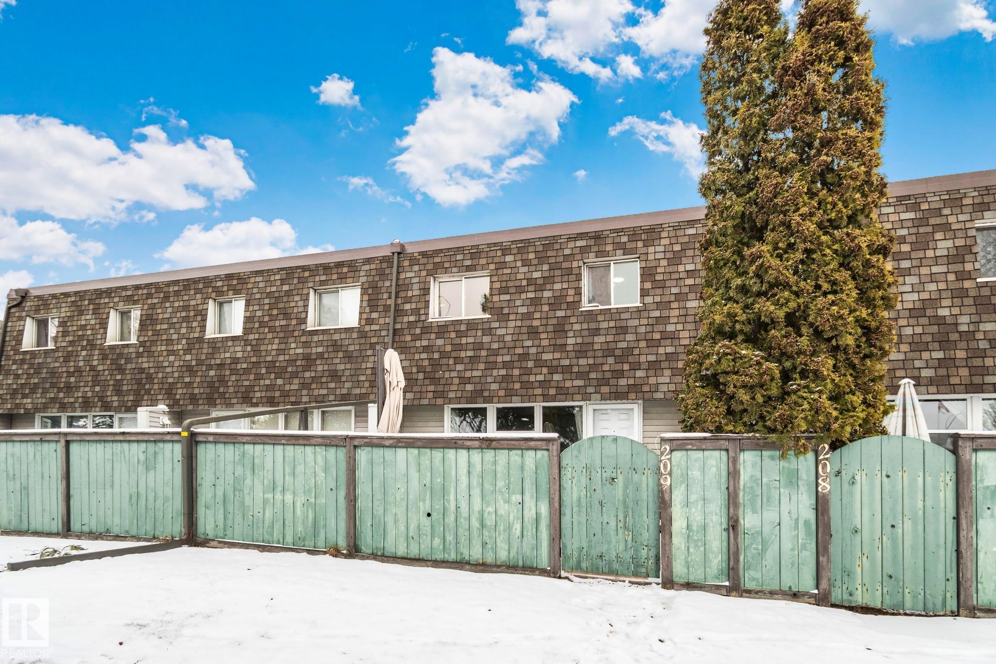 Photo 43 at 209 Village On The Green green NW, York, Edmonton