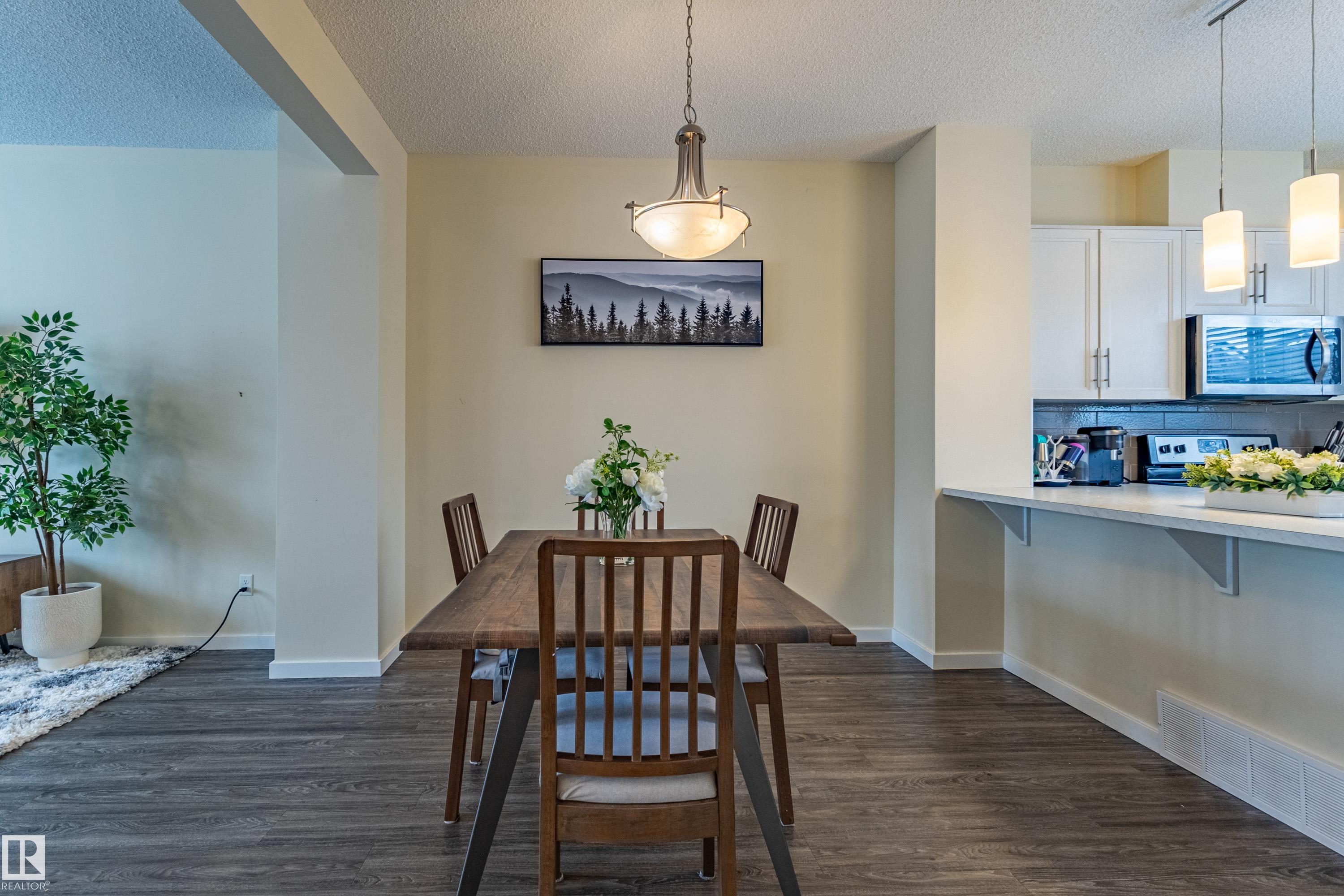 Photo 8 at 2679 Maple Way NW, Maple Crest, Edmonton