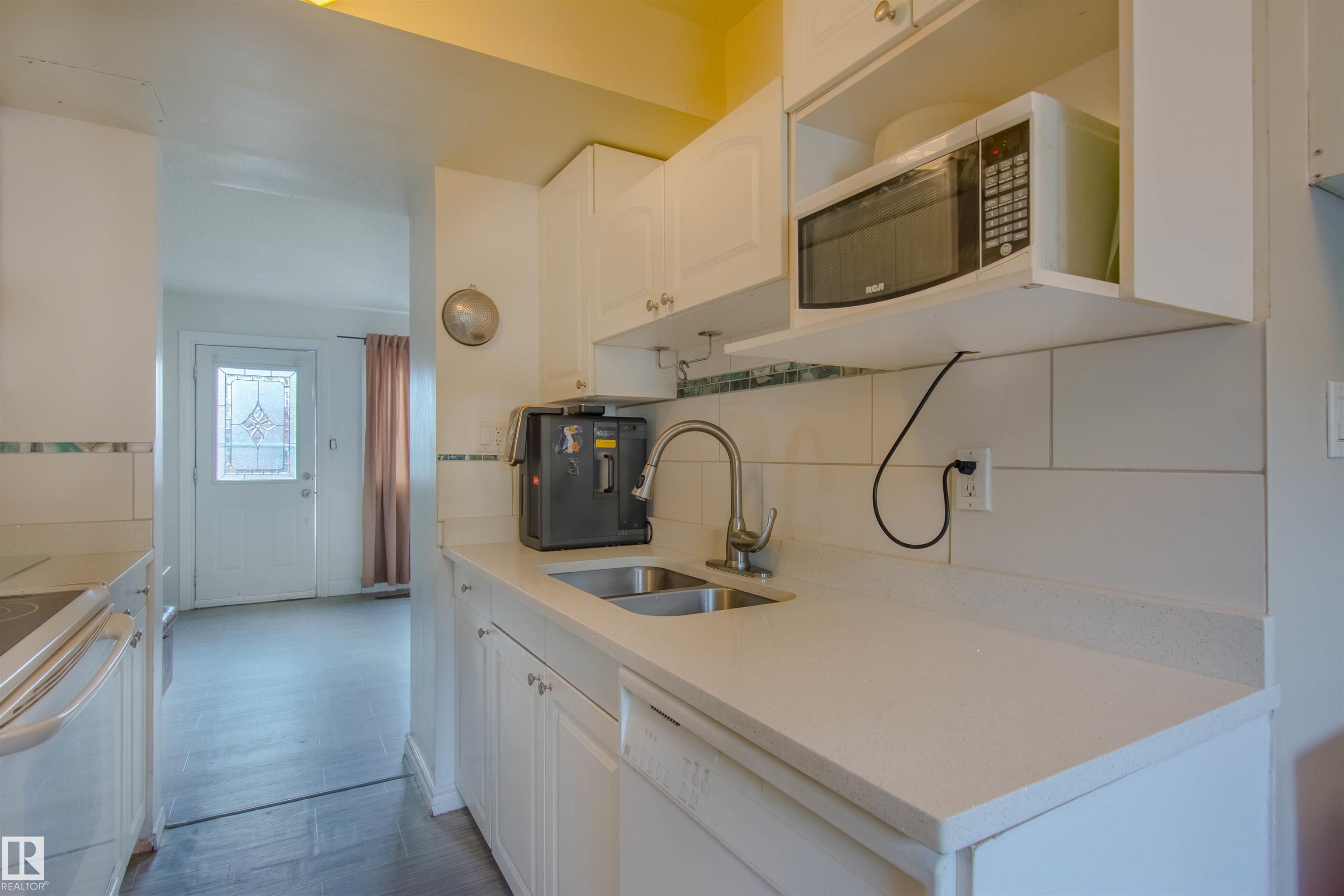 892 Abbottsfield Road NW, Abbottsfield, Edmonton