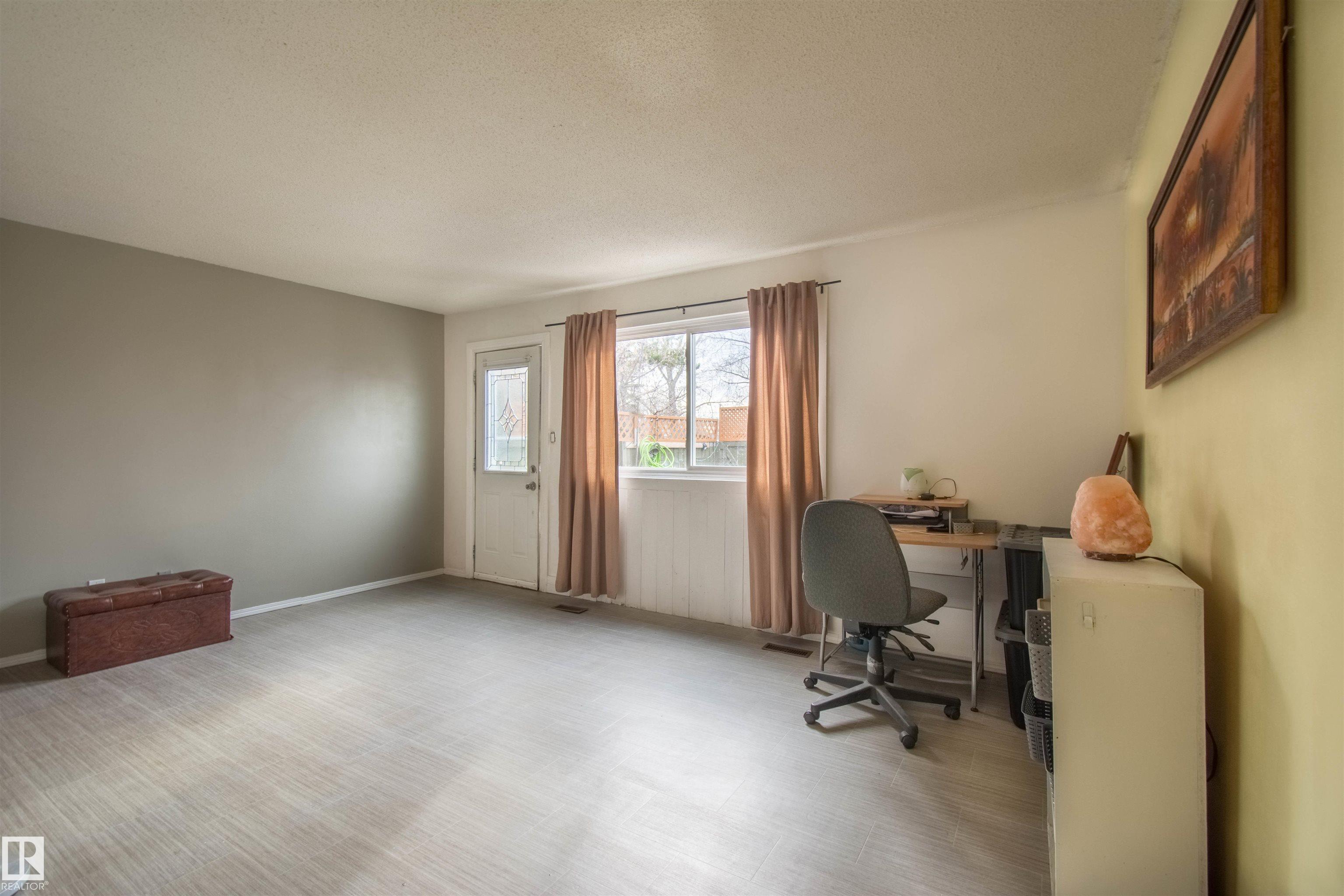 892 Abbottsfield Road NW, Abbottsfield, Edmonton