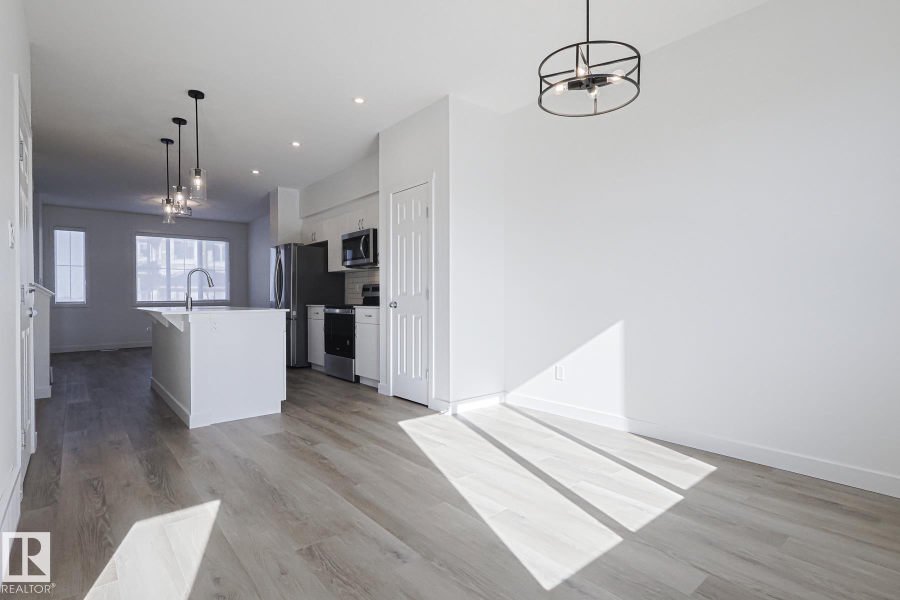 Photo 11 at 6343 King Wynd SW, Keswick, Edmonton