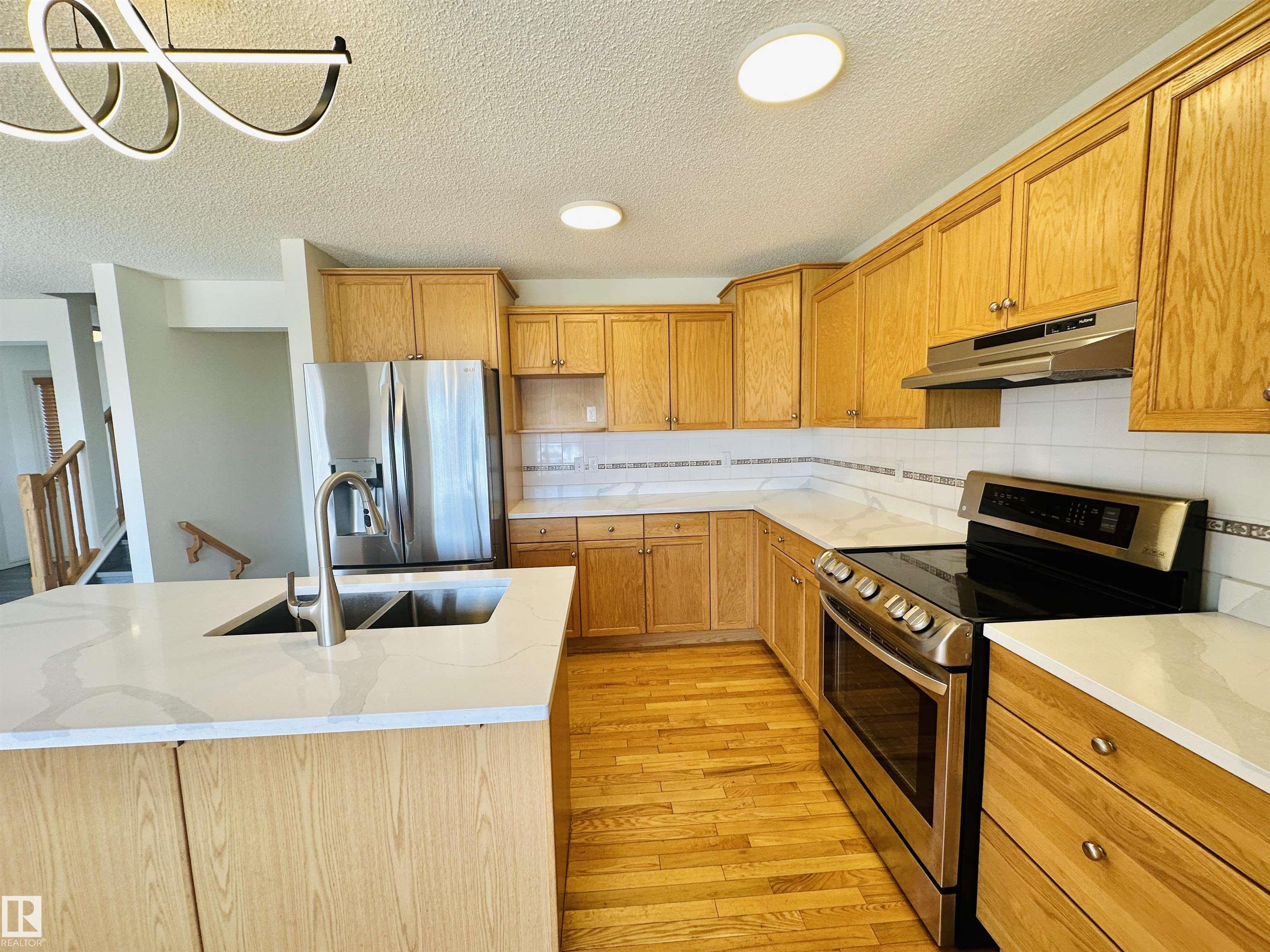 Photo 12 at 4811 152 Avenue NW, Miller, Edmonton