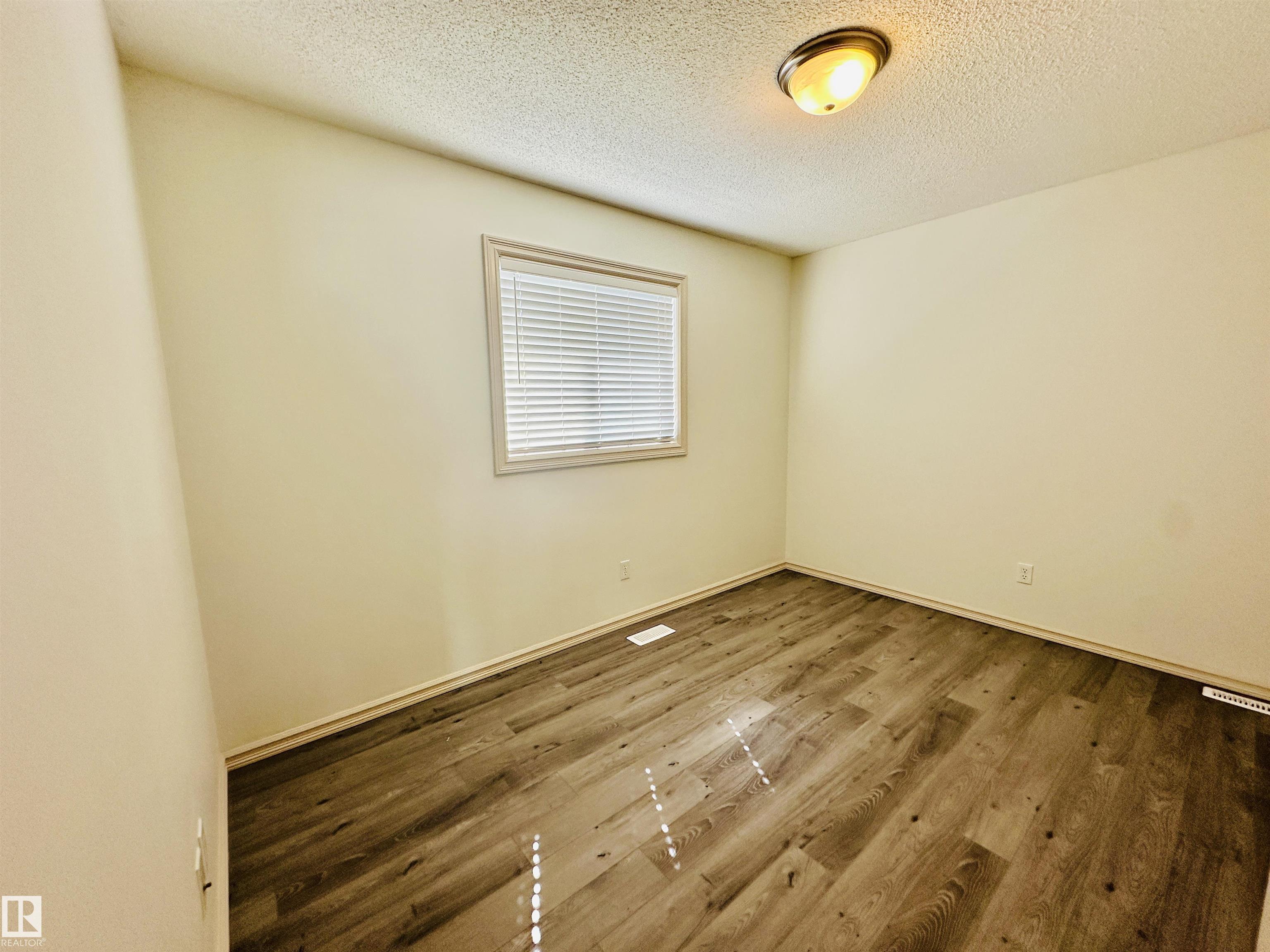 Photo 34 at 4811 152 Avenue NW, Miller, Edmonton