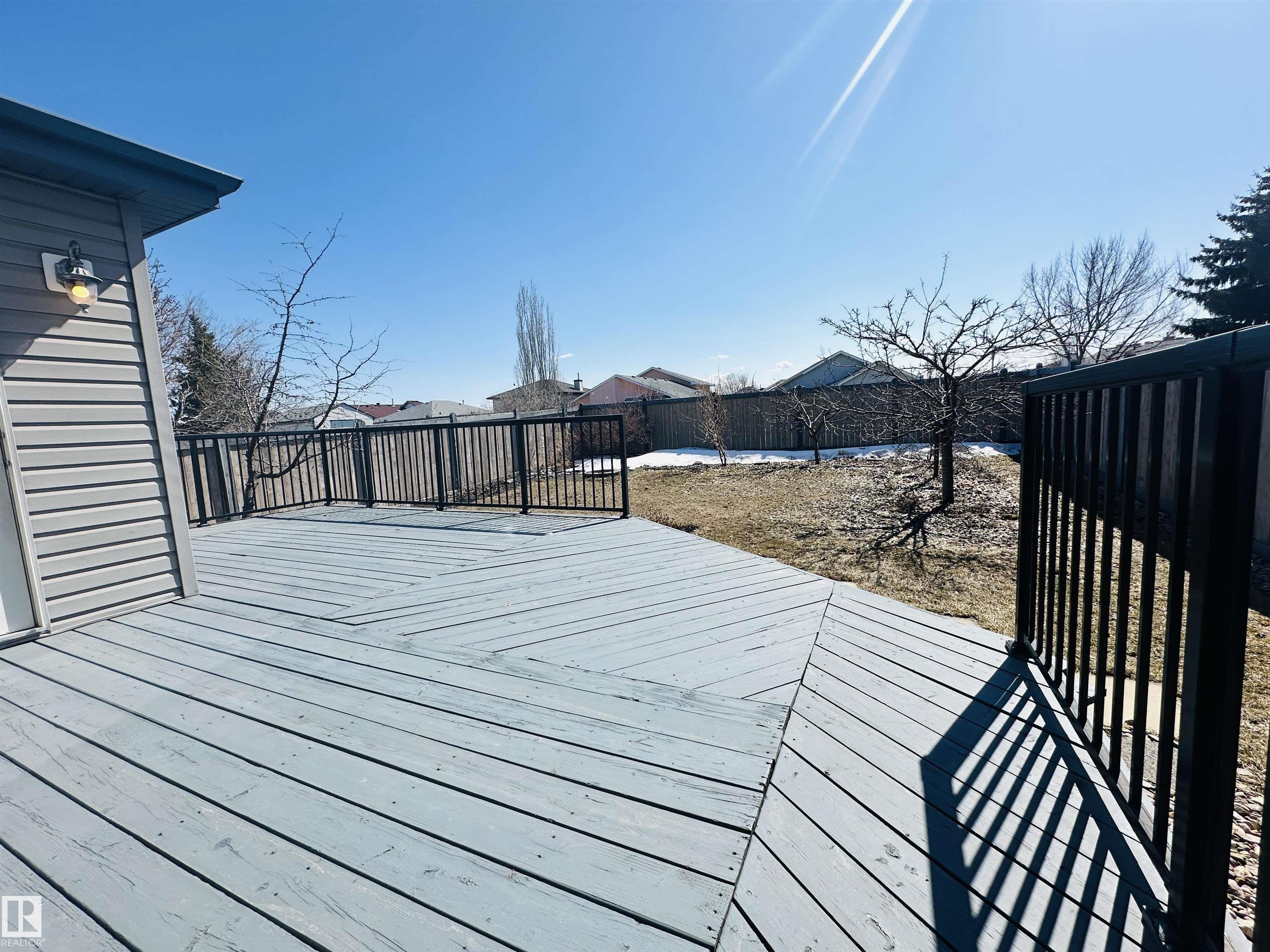 Photo 43 at 4811 152 Avenue NW, Miller, Edmonton