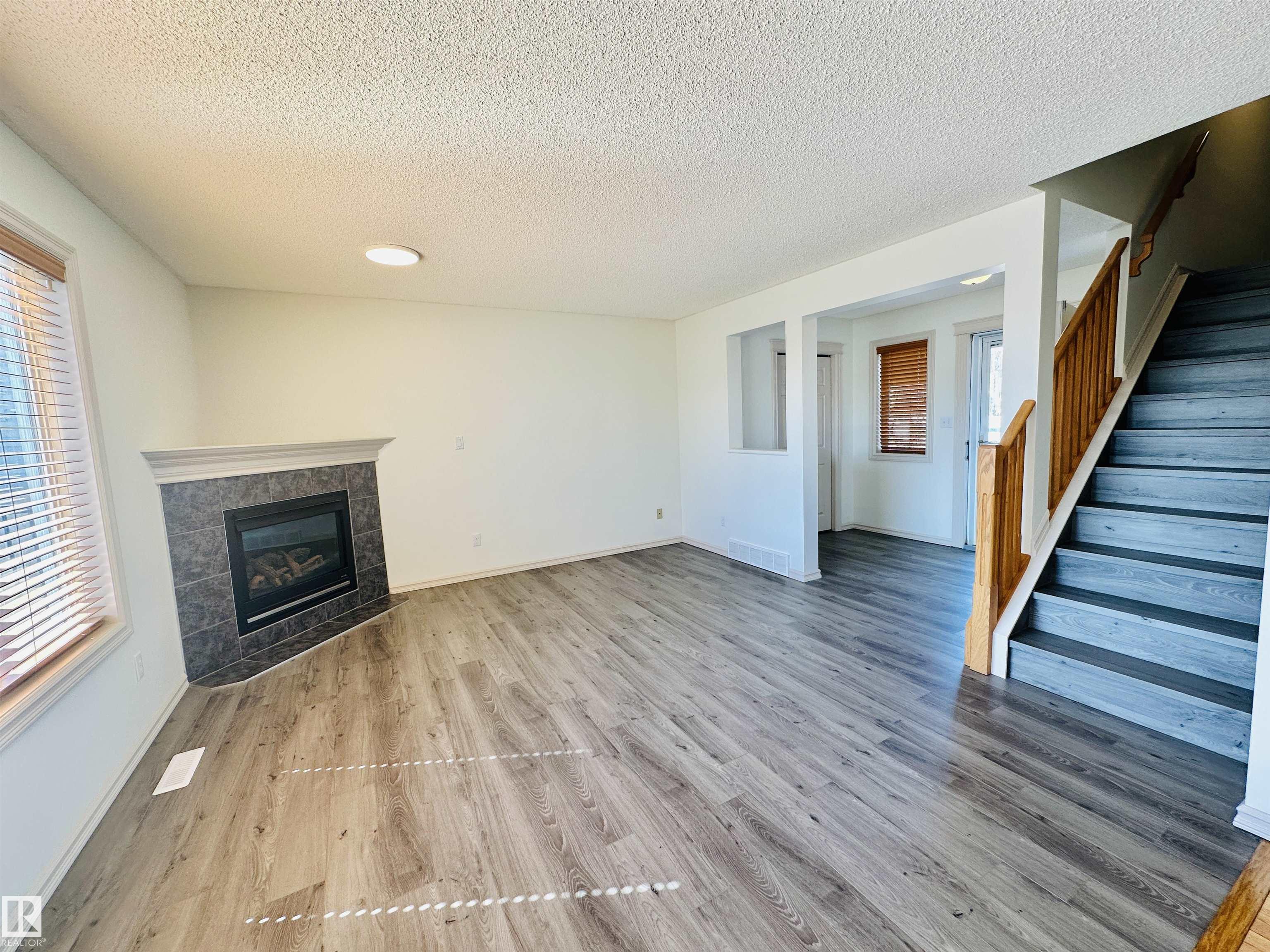Photo 7 at 4811 152 Avenue NW, Miller, Edmonton