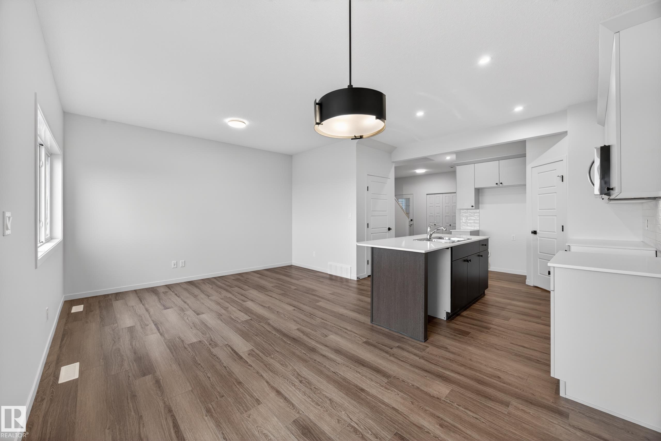 Photo 11 at 284 Lodge Pole Place, Woodbend, Leduc