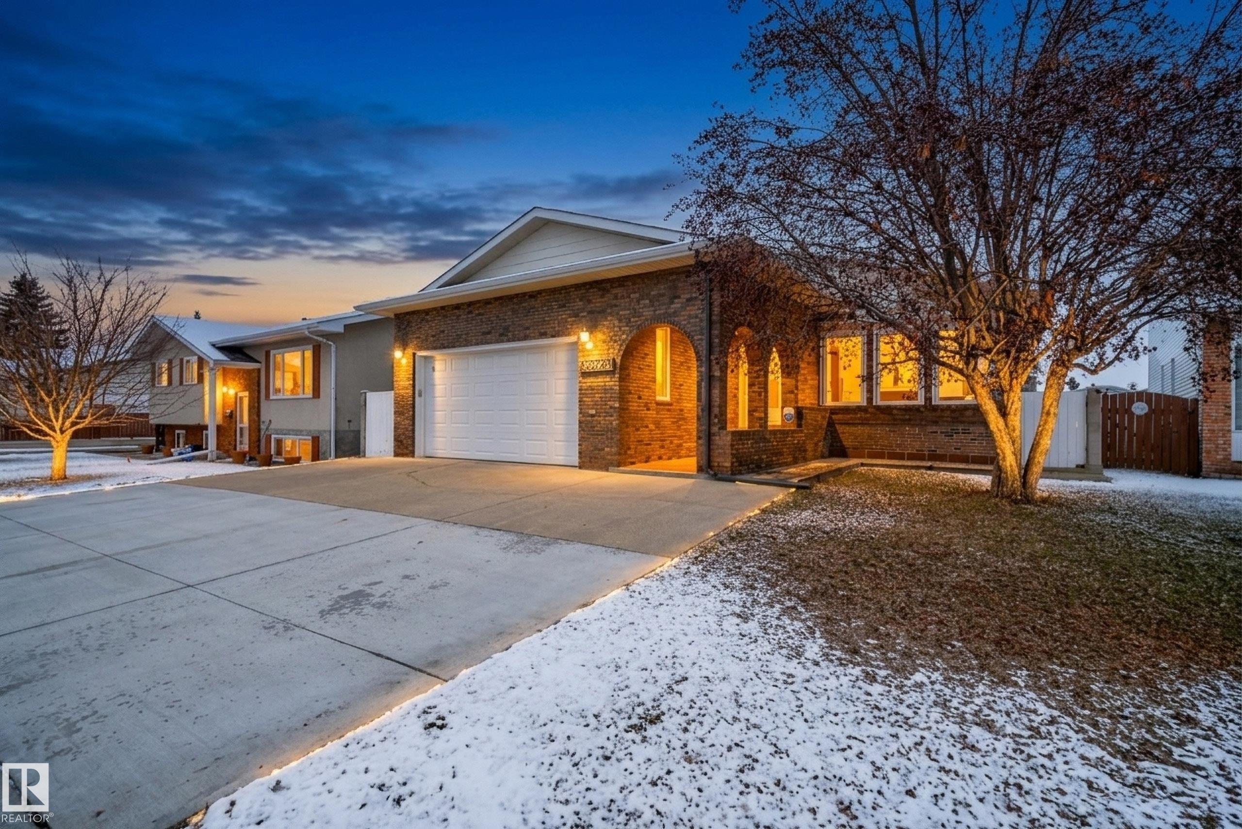 9912 162 Avenue NW, Lorelei, Edmonton