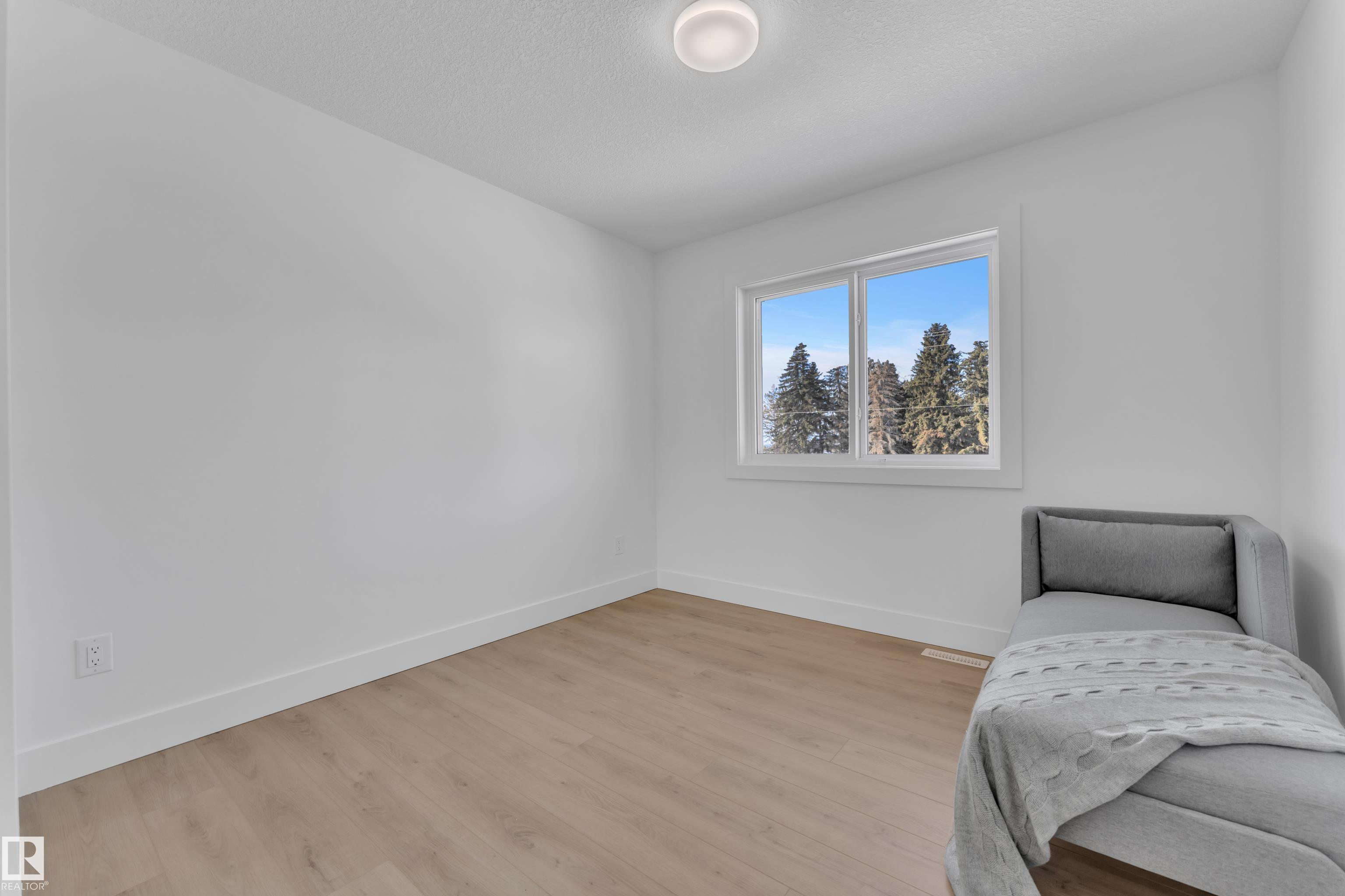 Photo 24 at 237 Linden Loop, Woodbend, Leduc