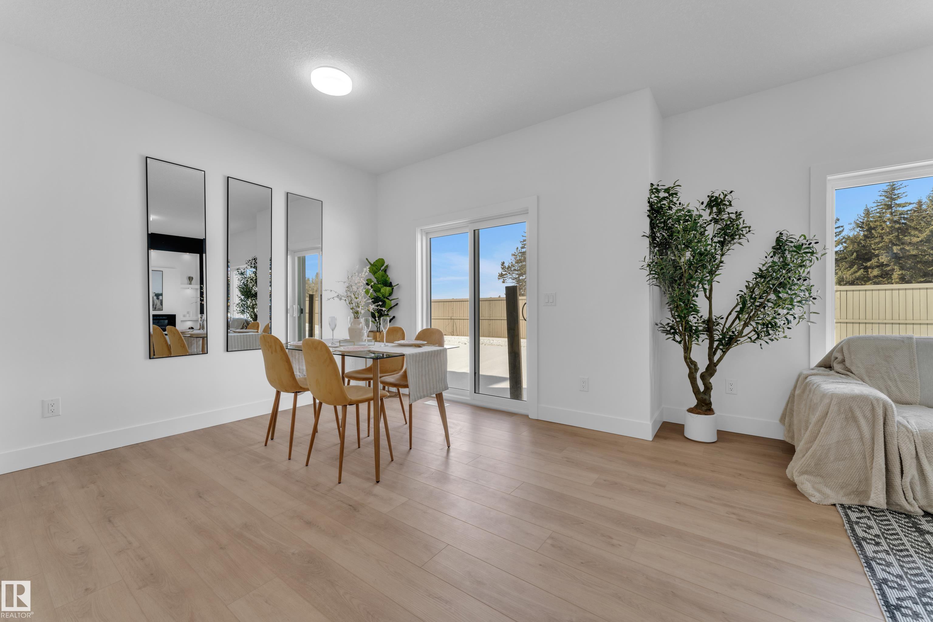 237 Linden Loop, Woodbend, Leduc