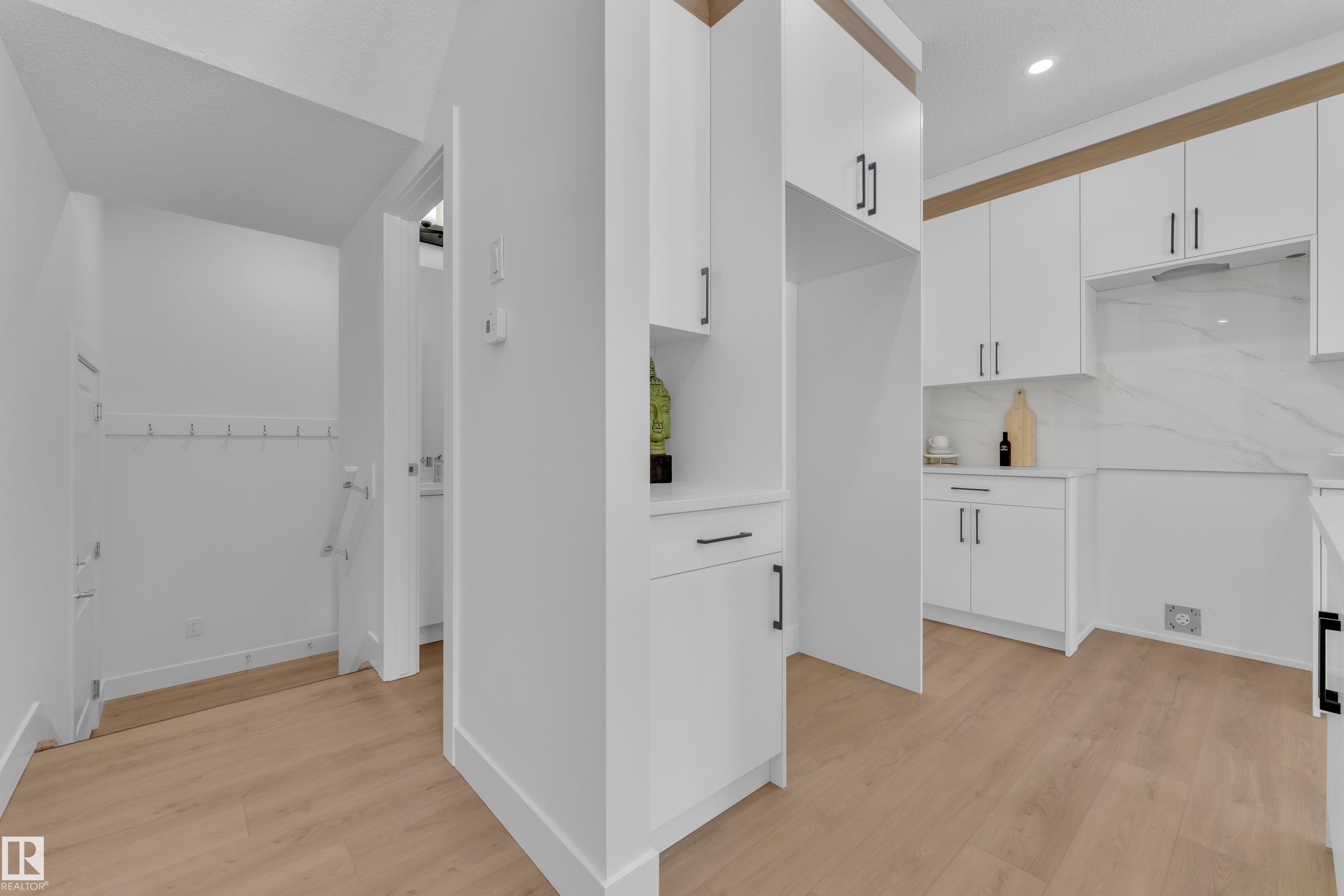 Photo 10 at 237 Linden Loop, Woodbend, Leduc