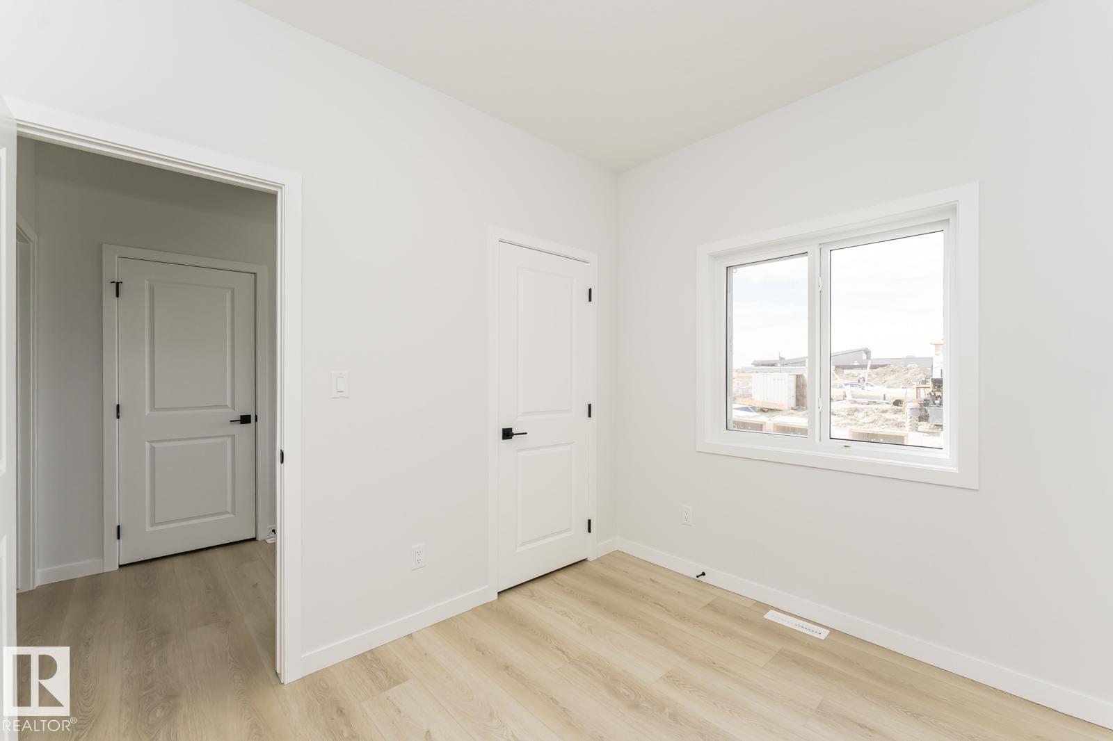 Picture for 6371 KING WD SW