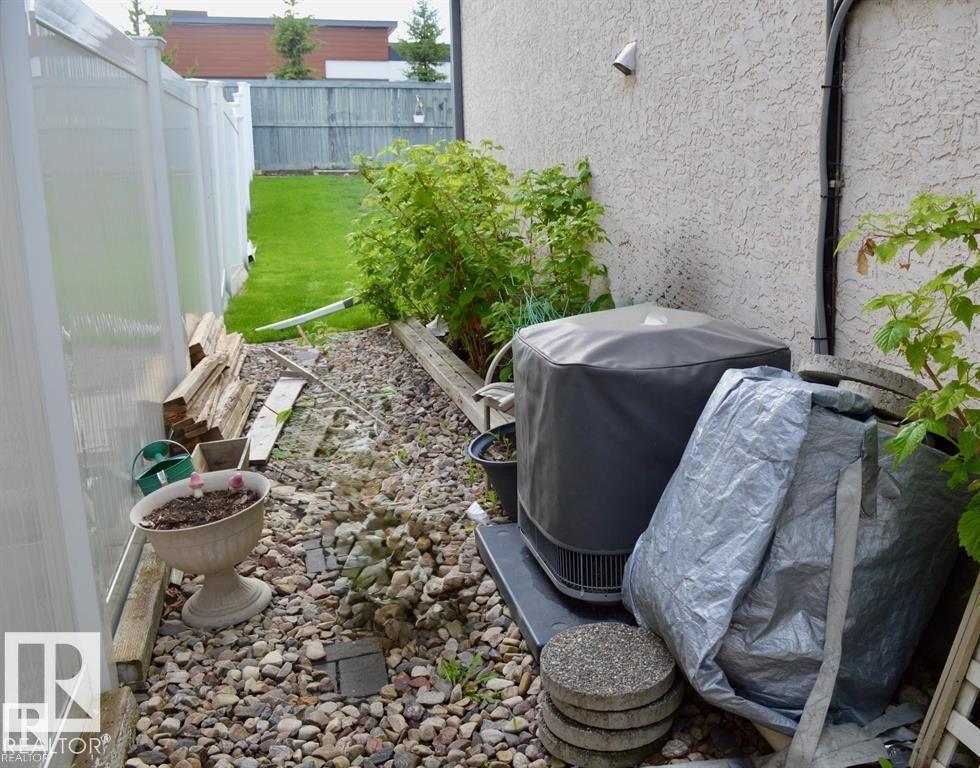 Photo 31 at 16832 79 Street NW, Schonsee, Edmonton