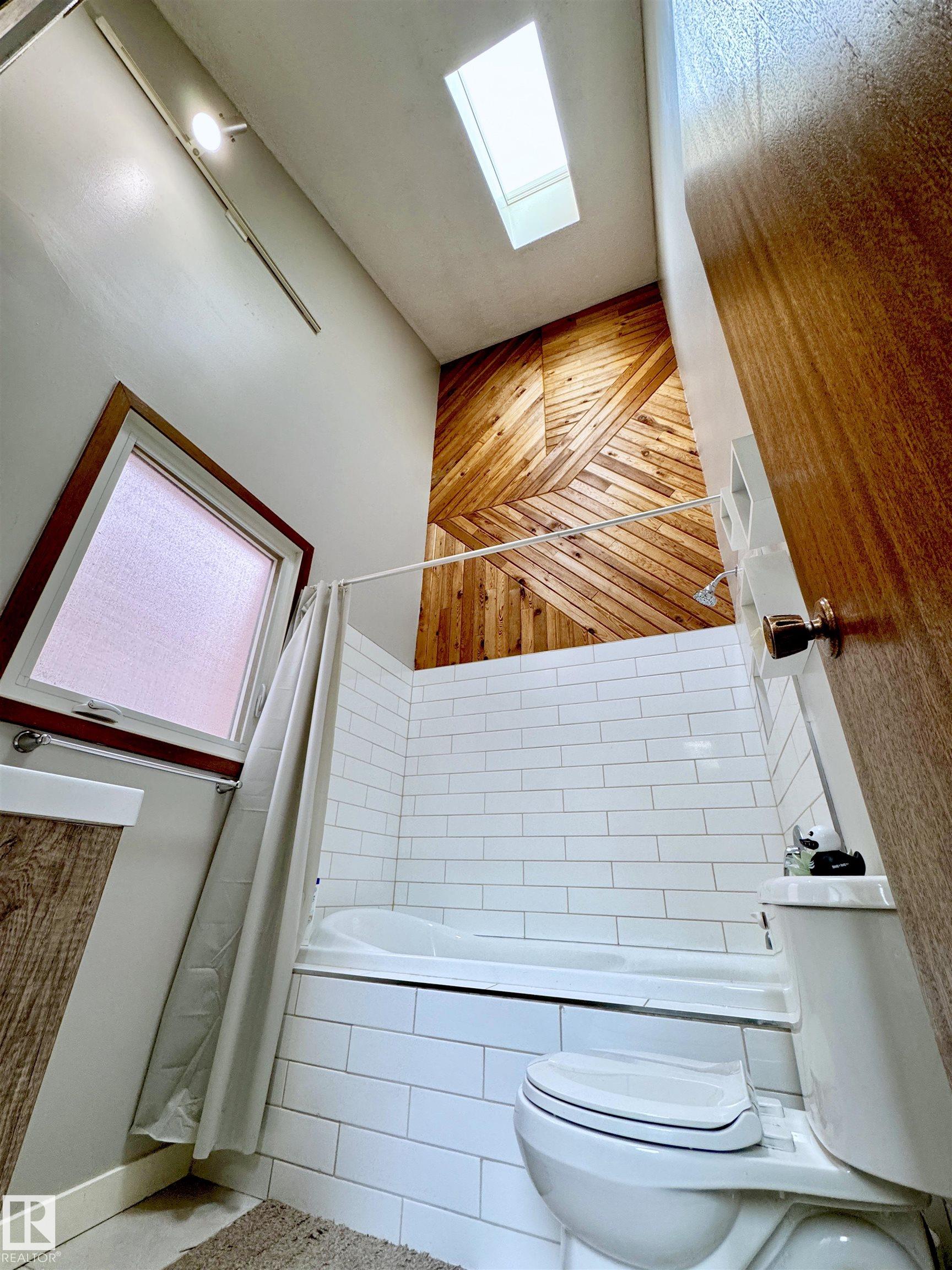 Photo 61 at 10346A 121 Street NW, Wîhkwêntôwin, Edmonton