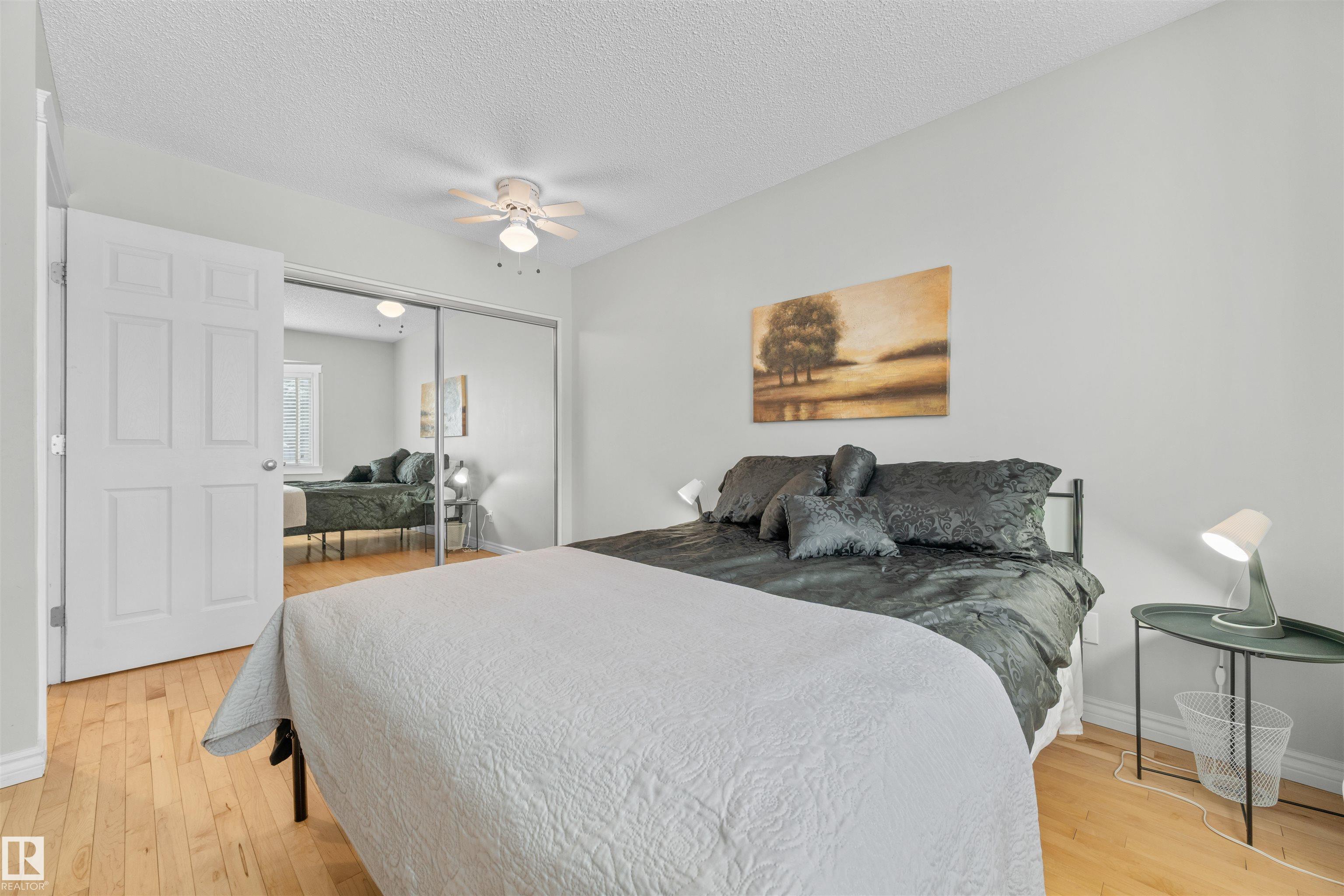 Photo 15 at 1127 36 Street NW, Crawford Plains, Edmonton