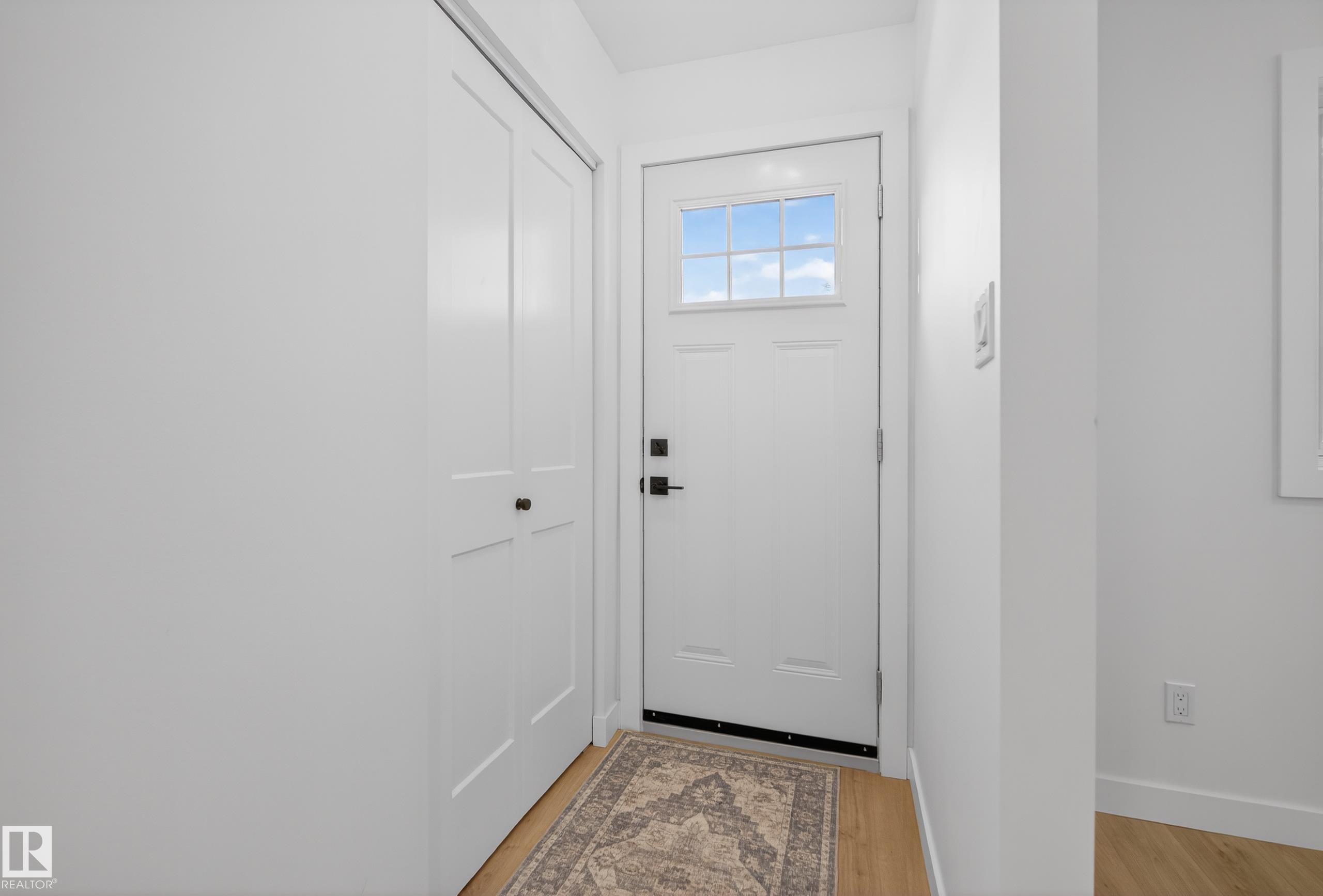 Photo 16 at 712 Knottwood Road NW, Satoo, Edmonton