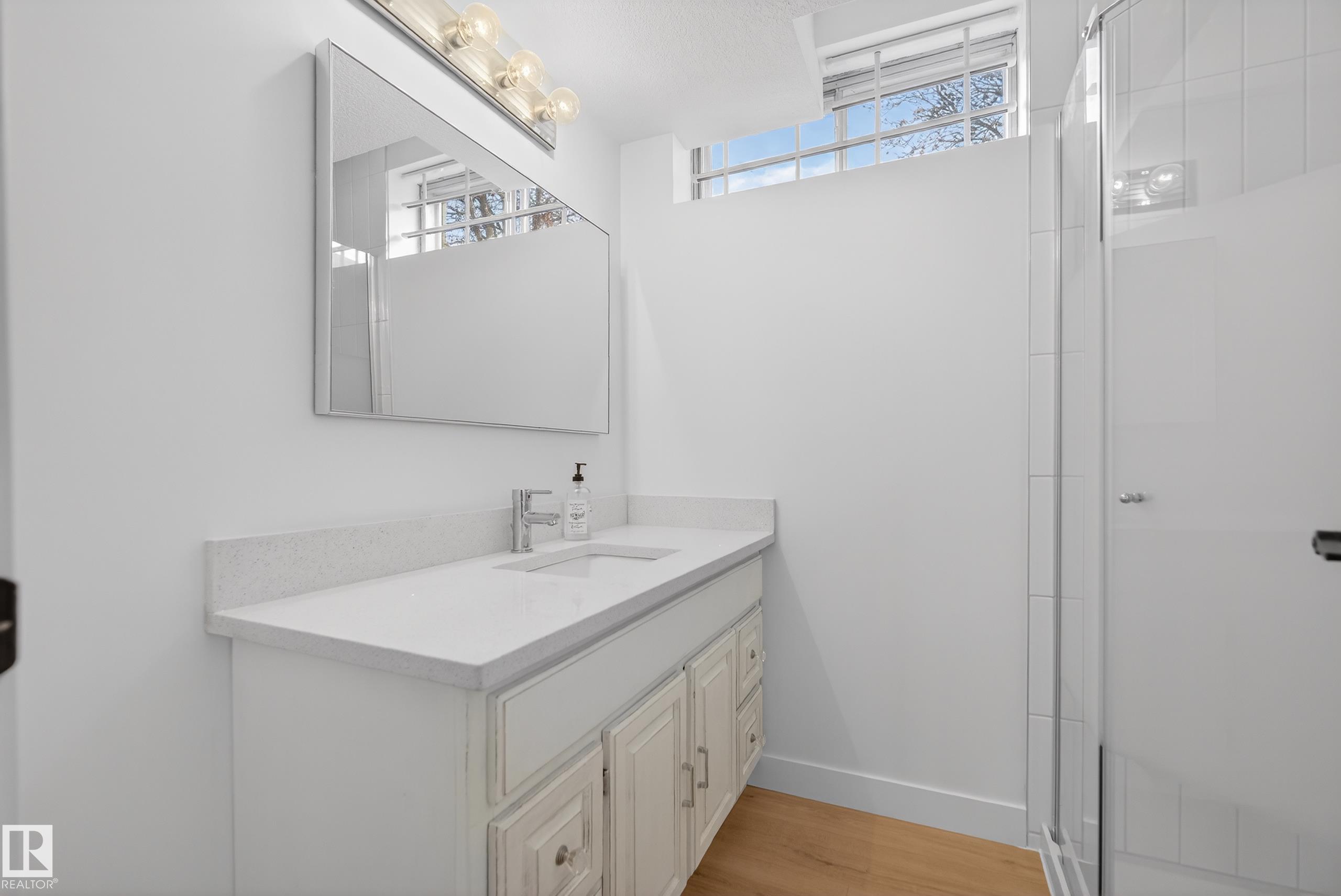 Photo 41 at 712 Knottwood Road NW, Satoo, Edmonton