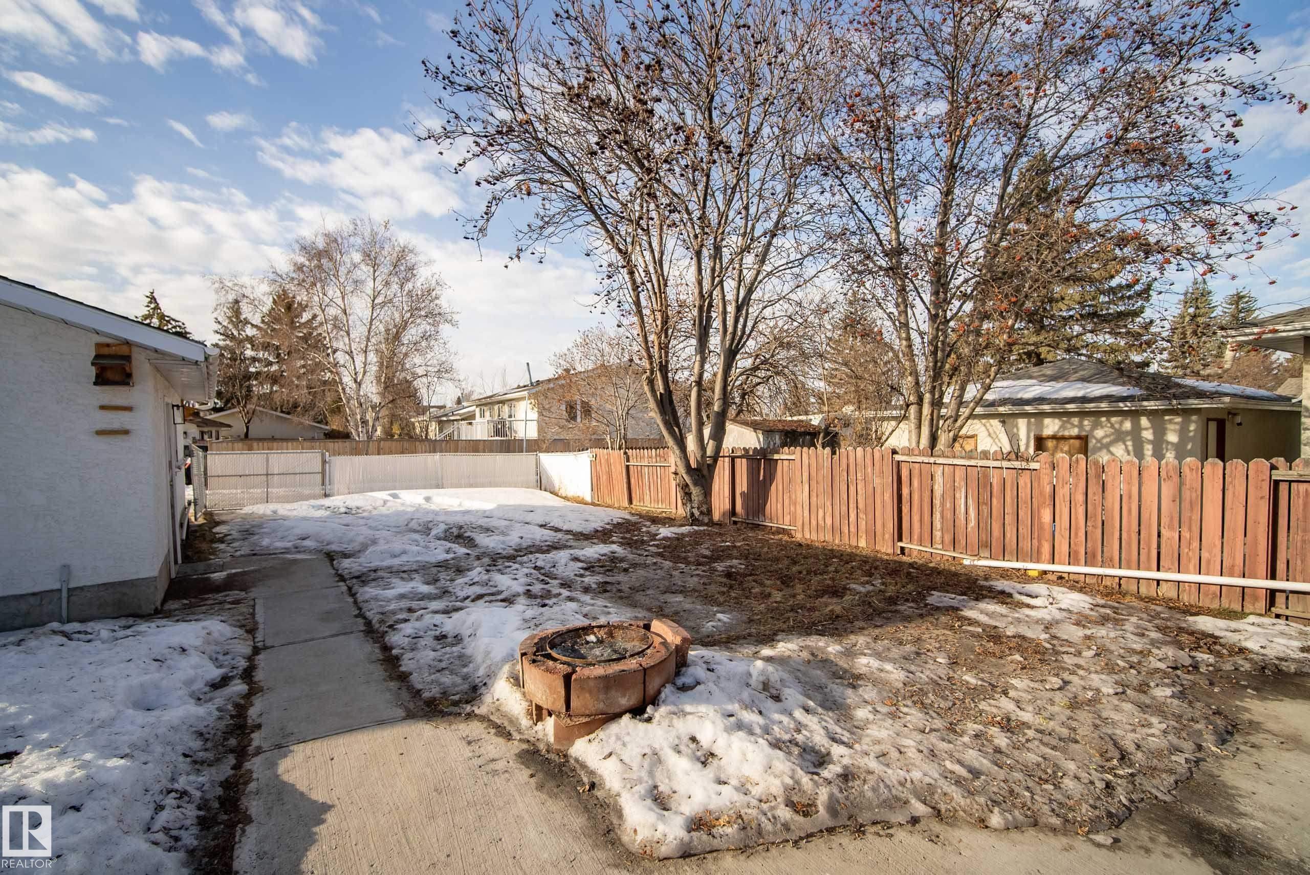 Photo 47 at 712 Knottwood Road NW, Satoo, Edmonton