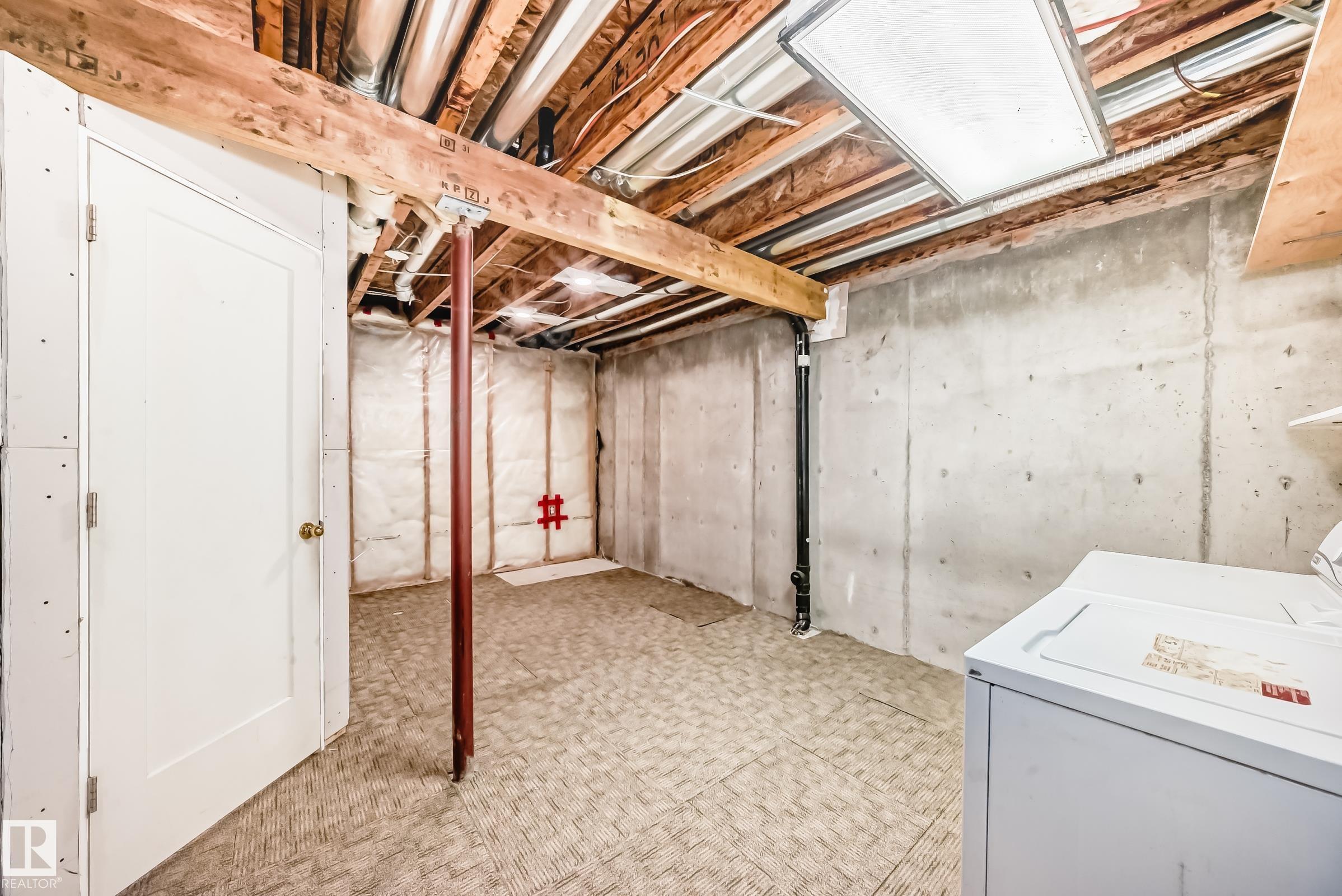 Photo 31 at 11727 83 Street NW, Parkdale, Edmonton