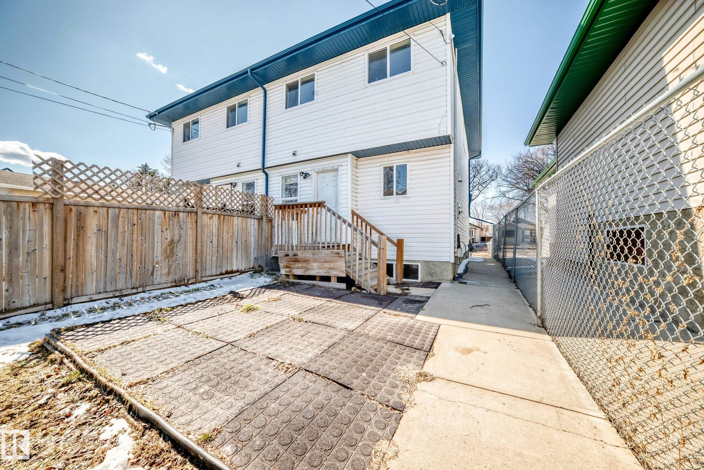 Photo 39 at 11727 83 Street NW, Parkdale, Edmonton
