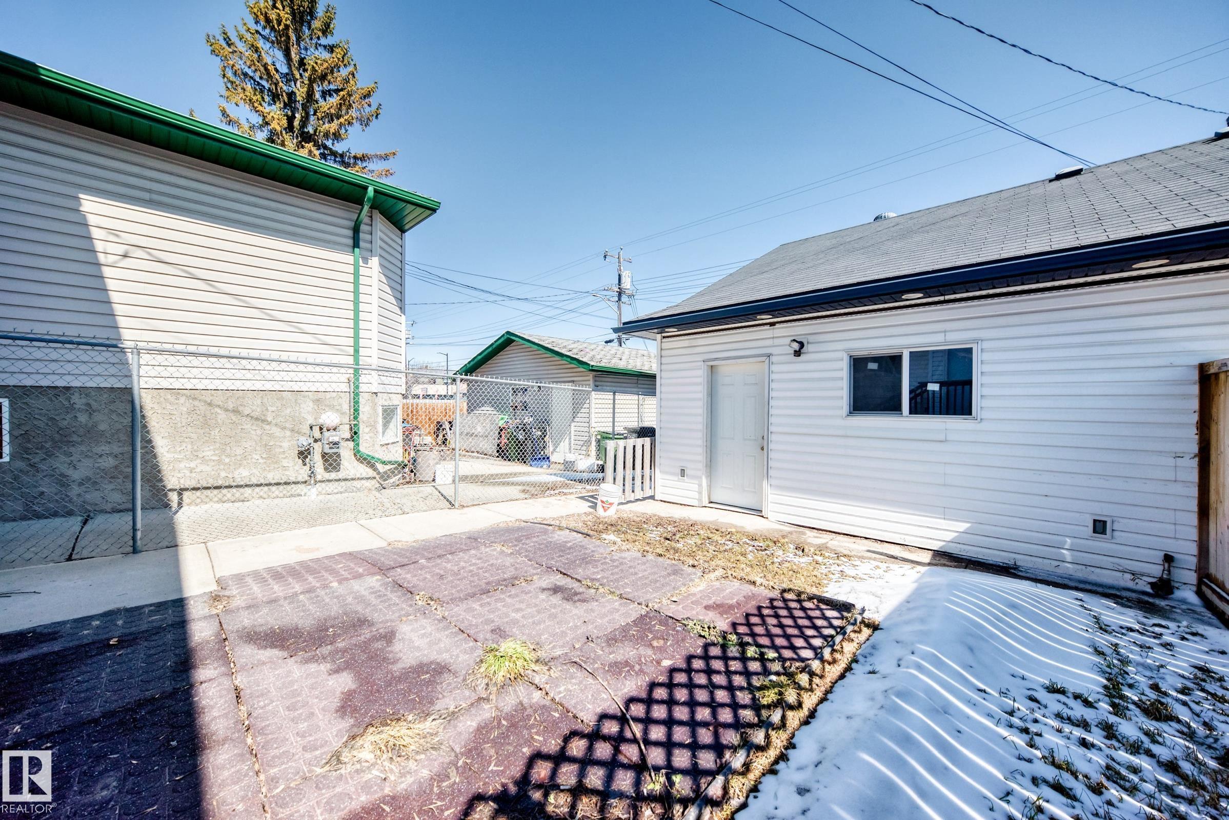 Photo 41 at 11727 83 Street NW, Parkdale, Edmonton