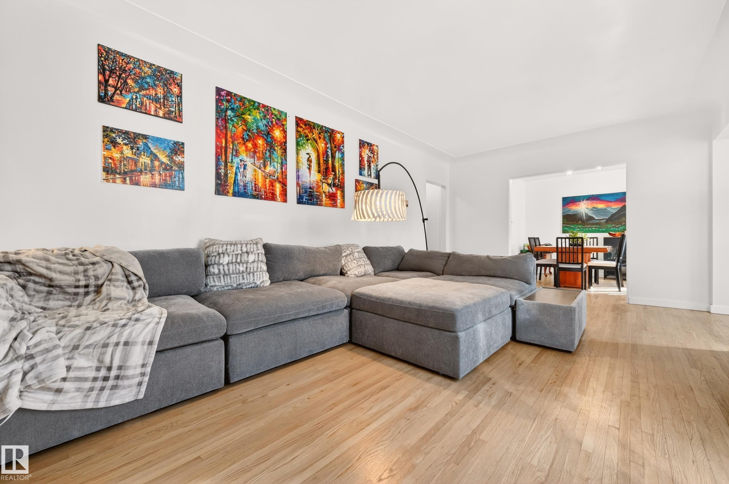 Photo 16 at 6807 112a Street NW, Parkallen, Edmonton