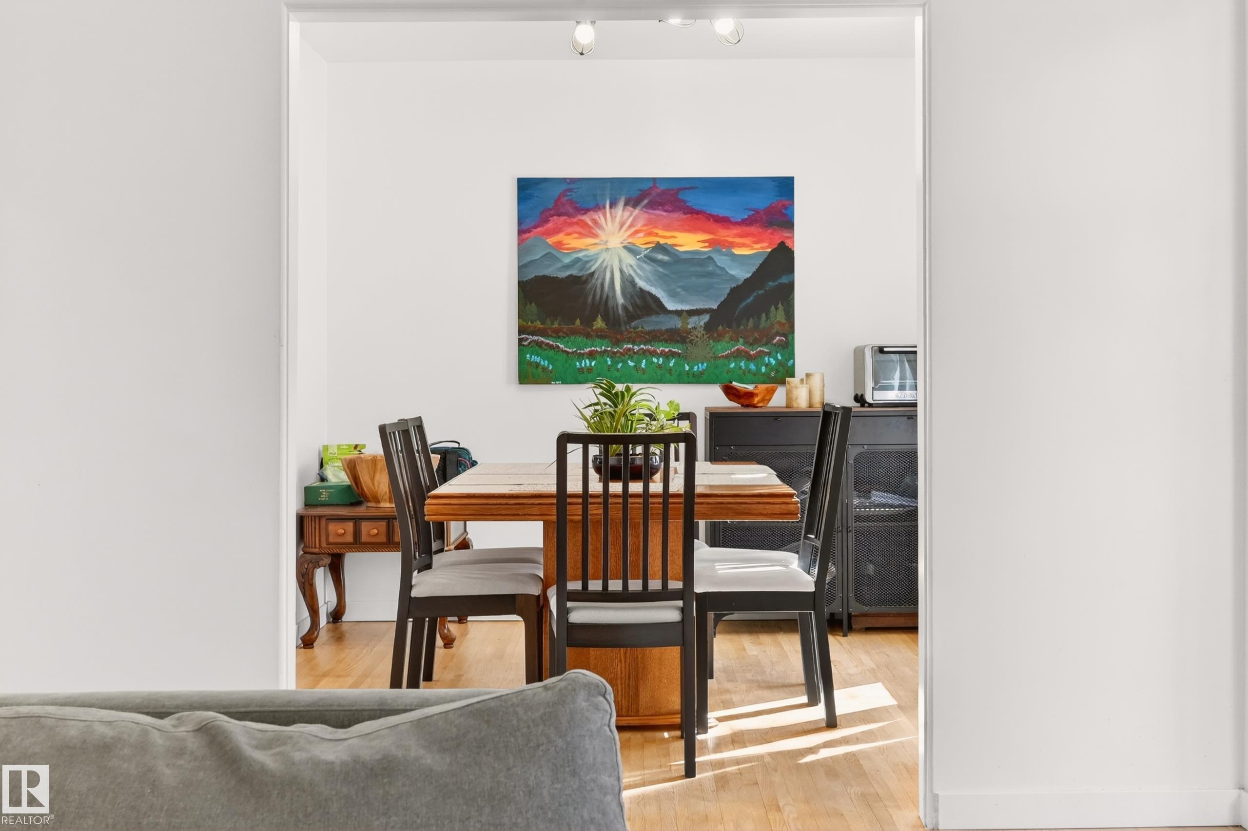 Photo 18 at 6807 112a Street NW, Parkallen, Edmonton