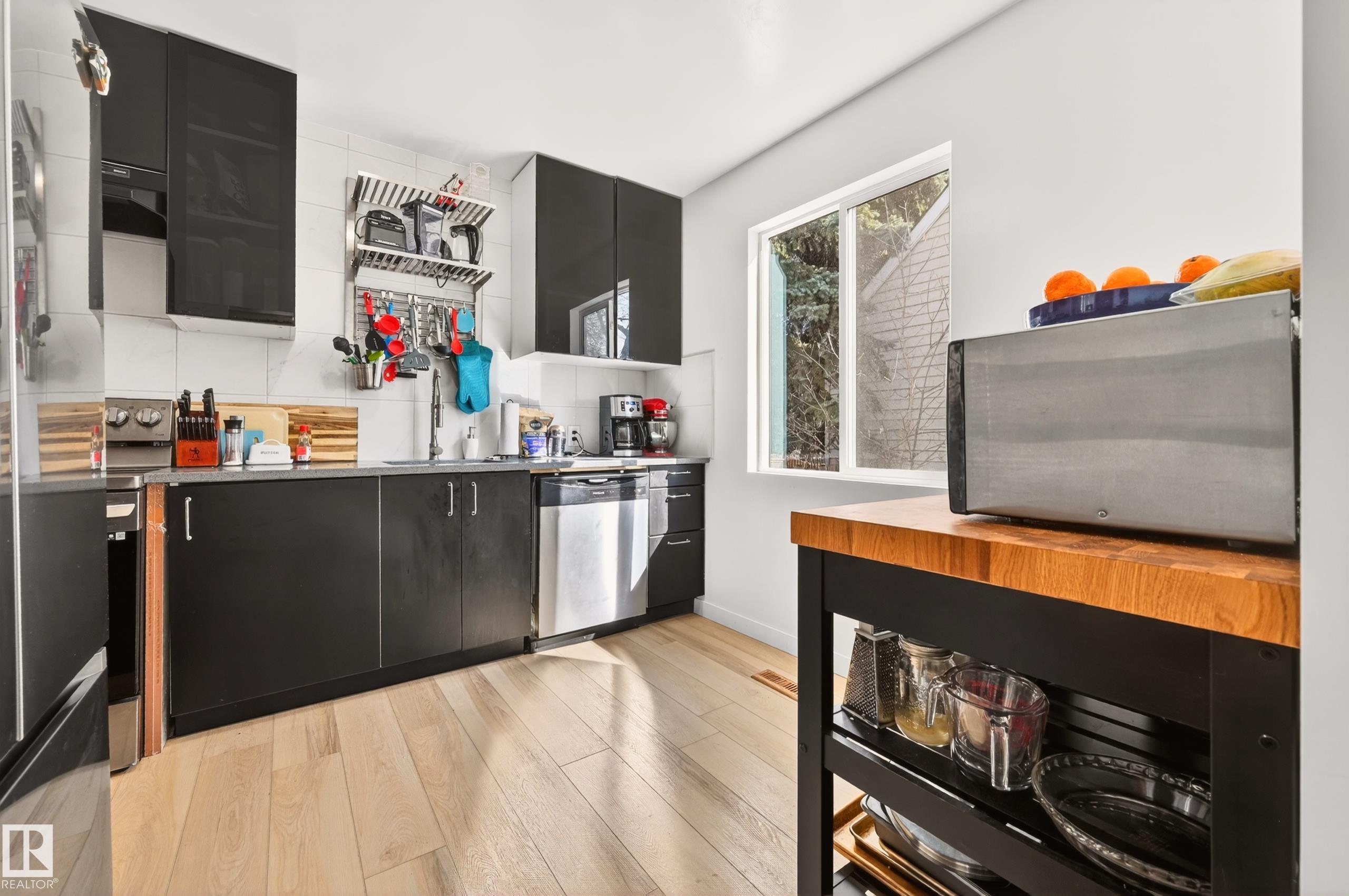 Photo 22 at 6807 112a Street NW, Parkallen, Edmonton