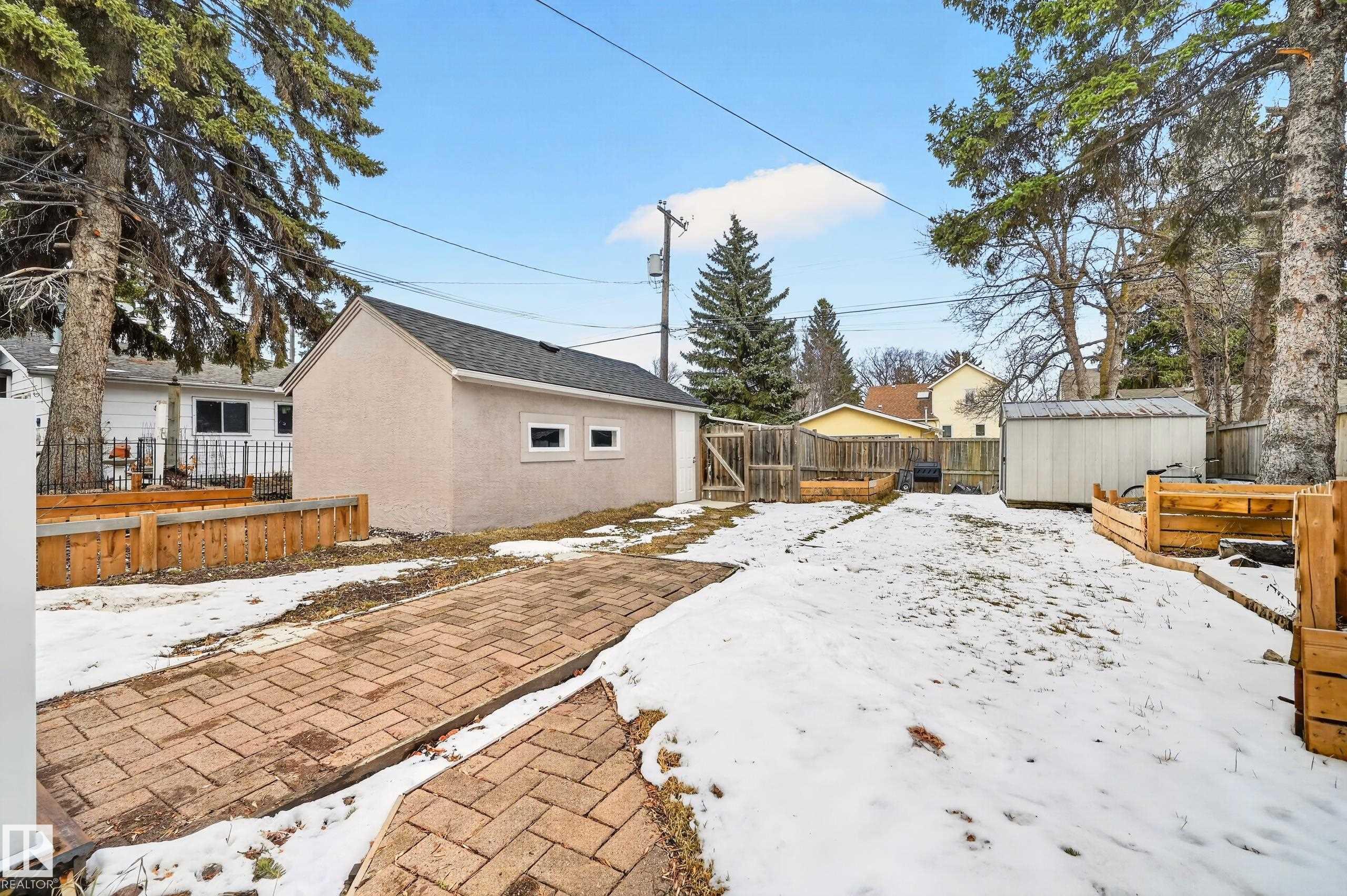 Photo 52 at 6807 112a Street NW, Parkallen, Edmonton