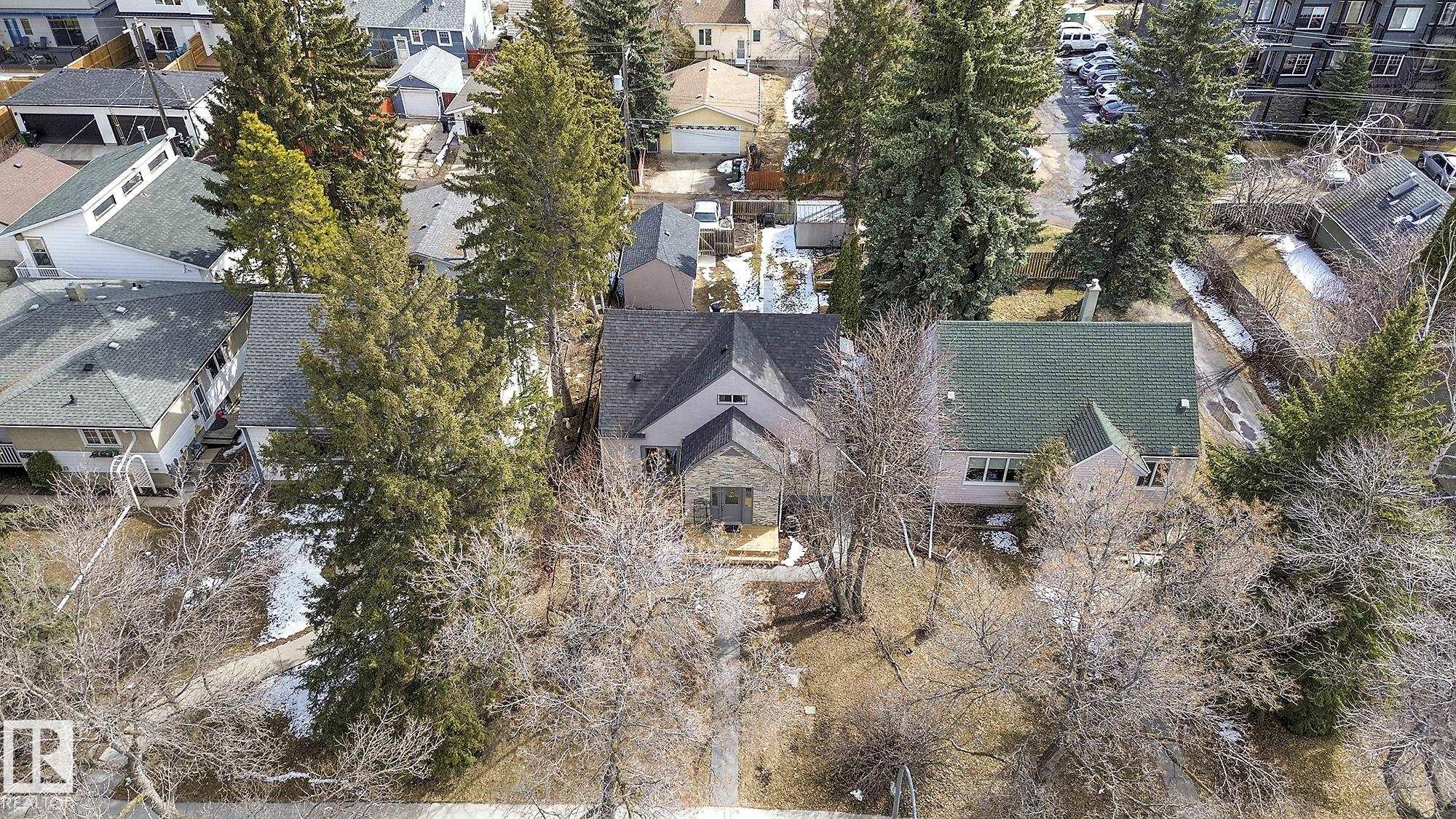 Photo 58 at 6807 112a Street NW, Parkallen, Edmonton