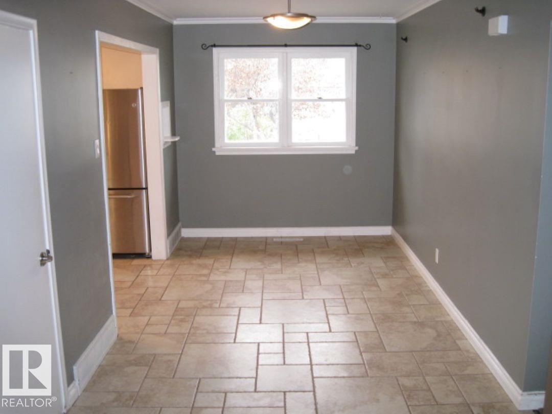 Photo 14 at 12720 135 Avenue NW, Wellington, Edmonton