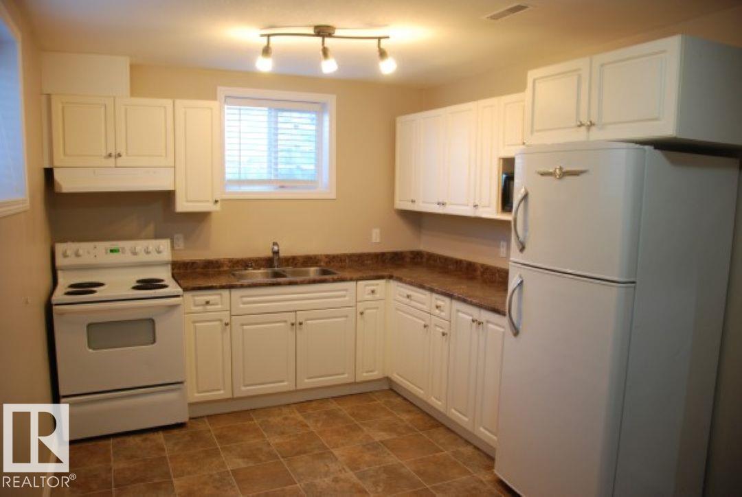 Photo 21 at 12720 135 Avenue NW, Wellington, Edmonton